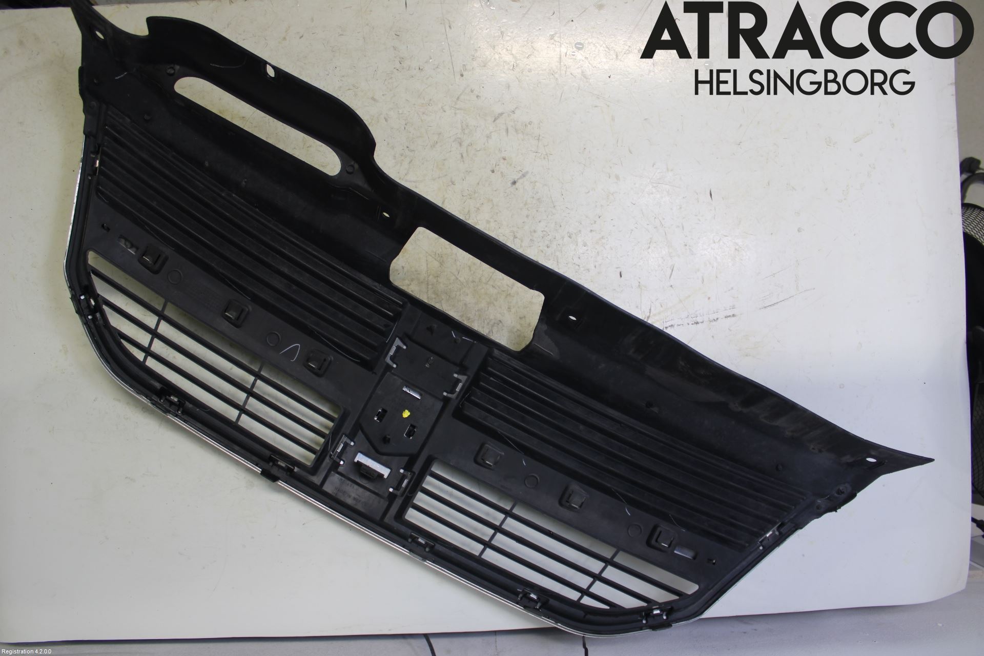 Dodge JOURNEY Grill Komplett