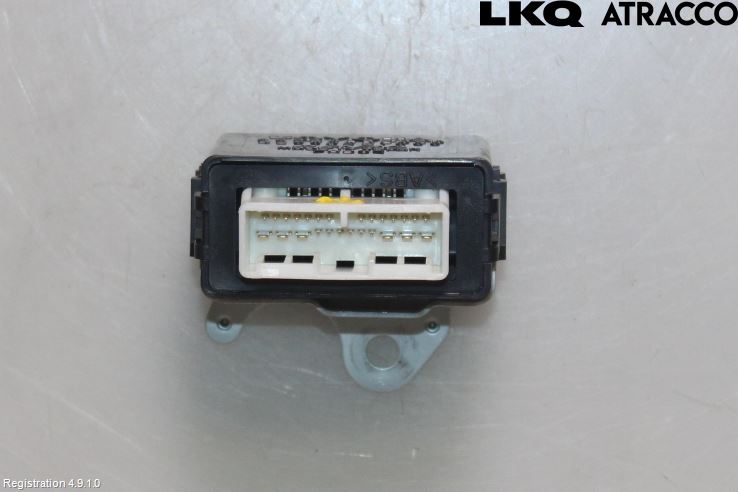 Toyota RAV 4 06-12 Rele Viskermotor