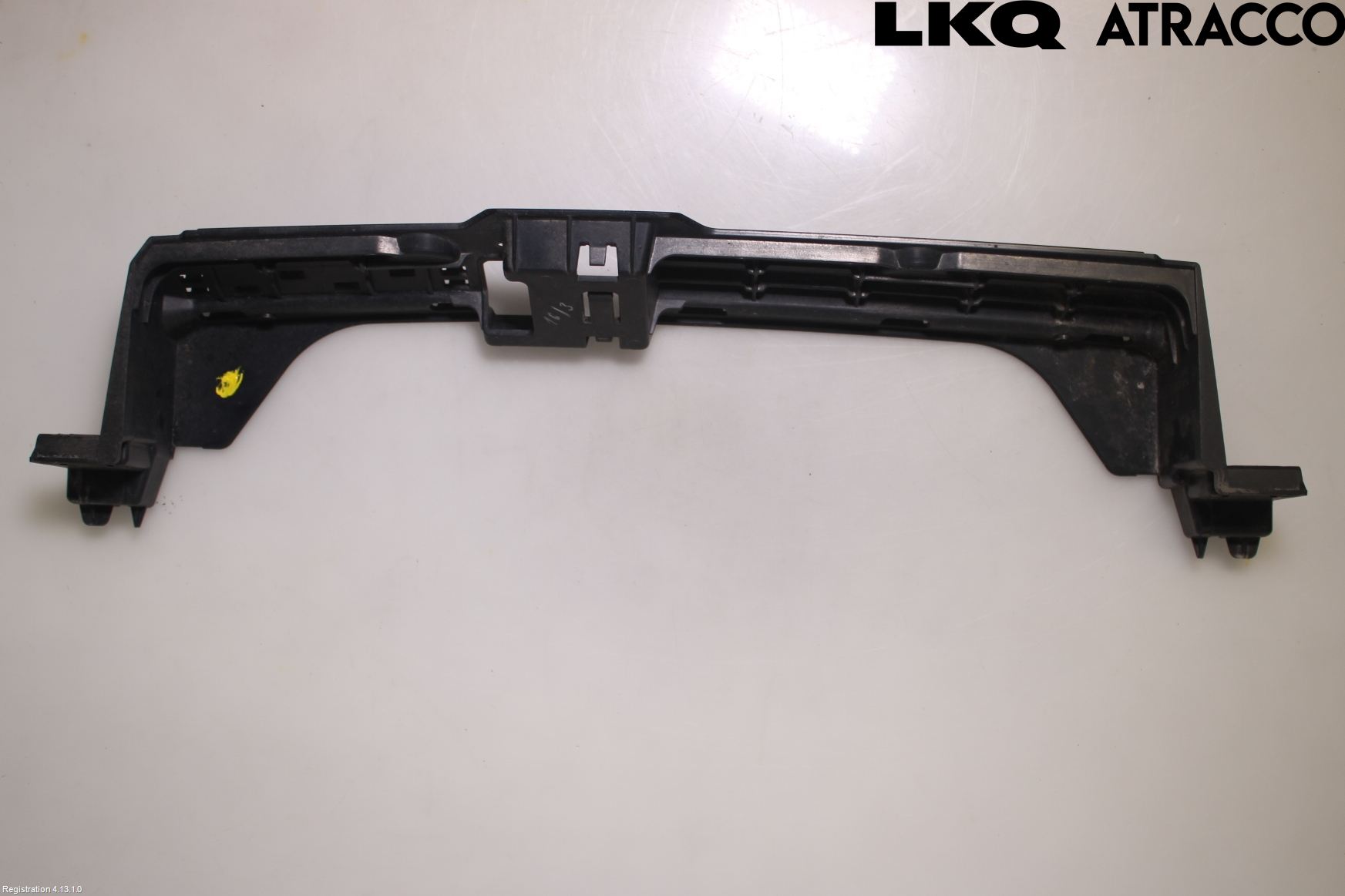 BMW 2 F45 Active Tourer 14-21 Støtfanger Bak Midt Del