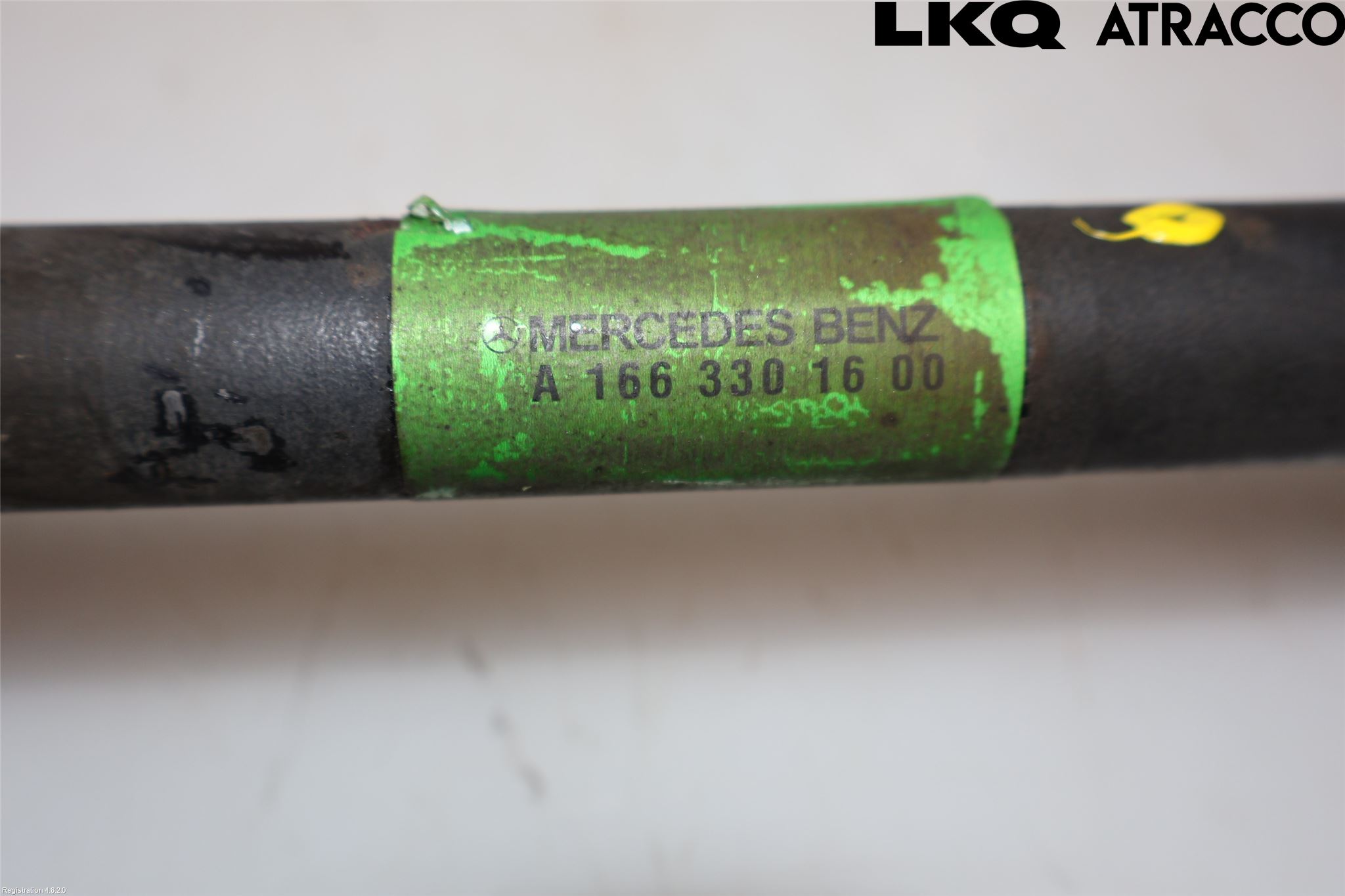 Mercedes-Benz MB ML/GLE-KLASS (W166) 12-18 Drivaksel Foran Kompl Venstre