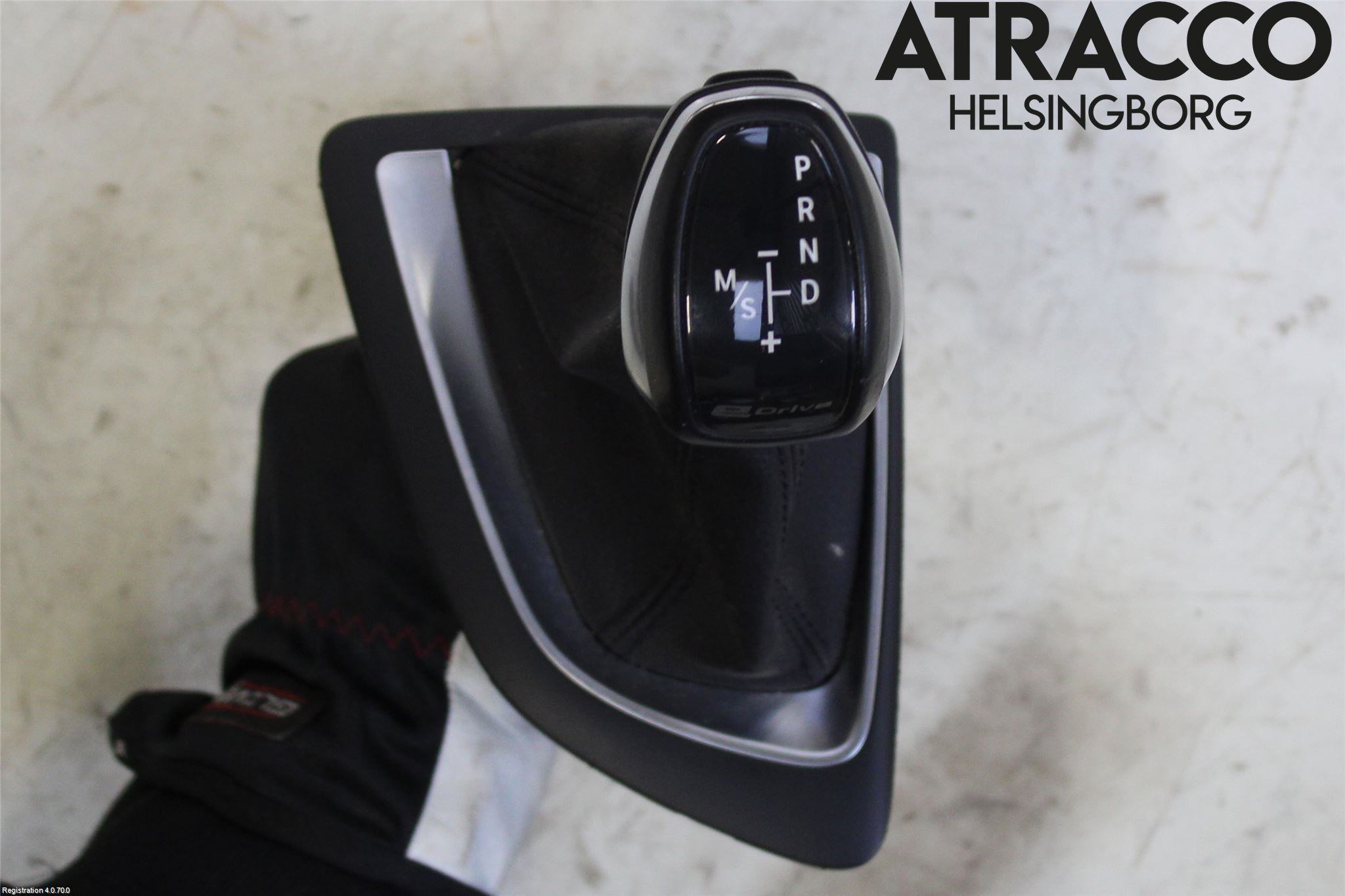 BMW 2 F45 Active Tourer 14-21 Gearspak Mansjett