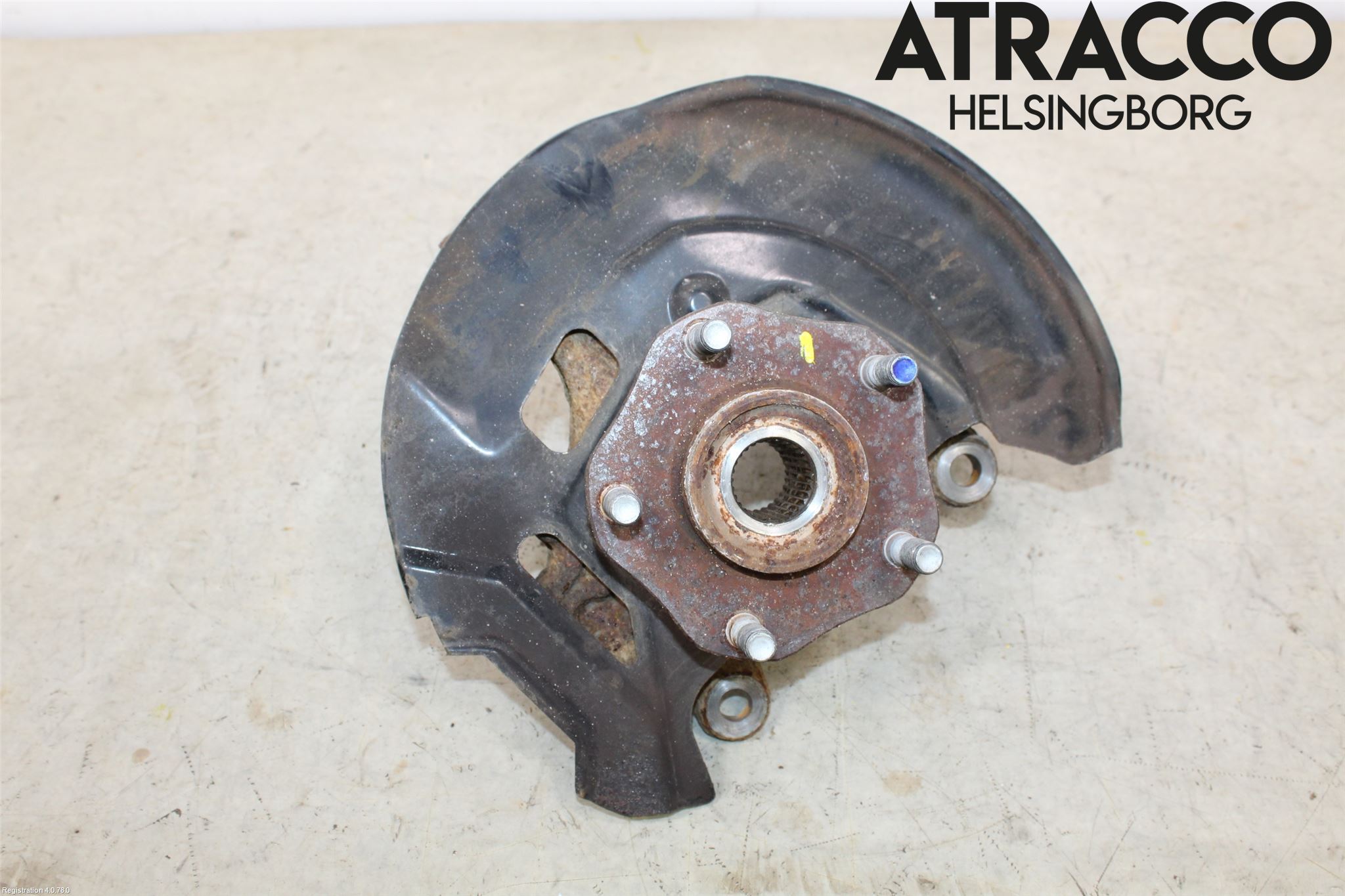 Nissan X-TRAIL 14-21 Spindel Hf