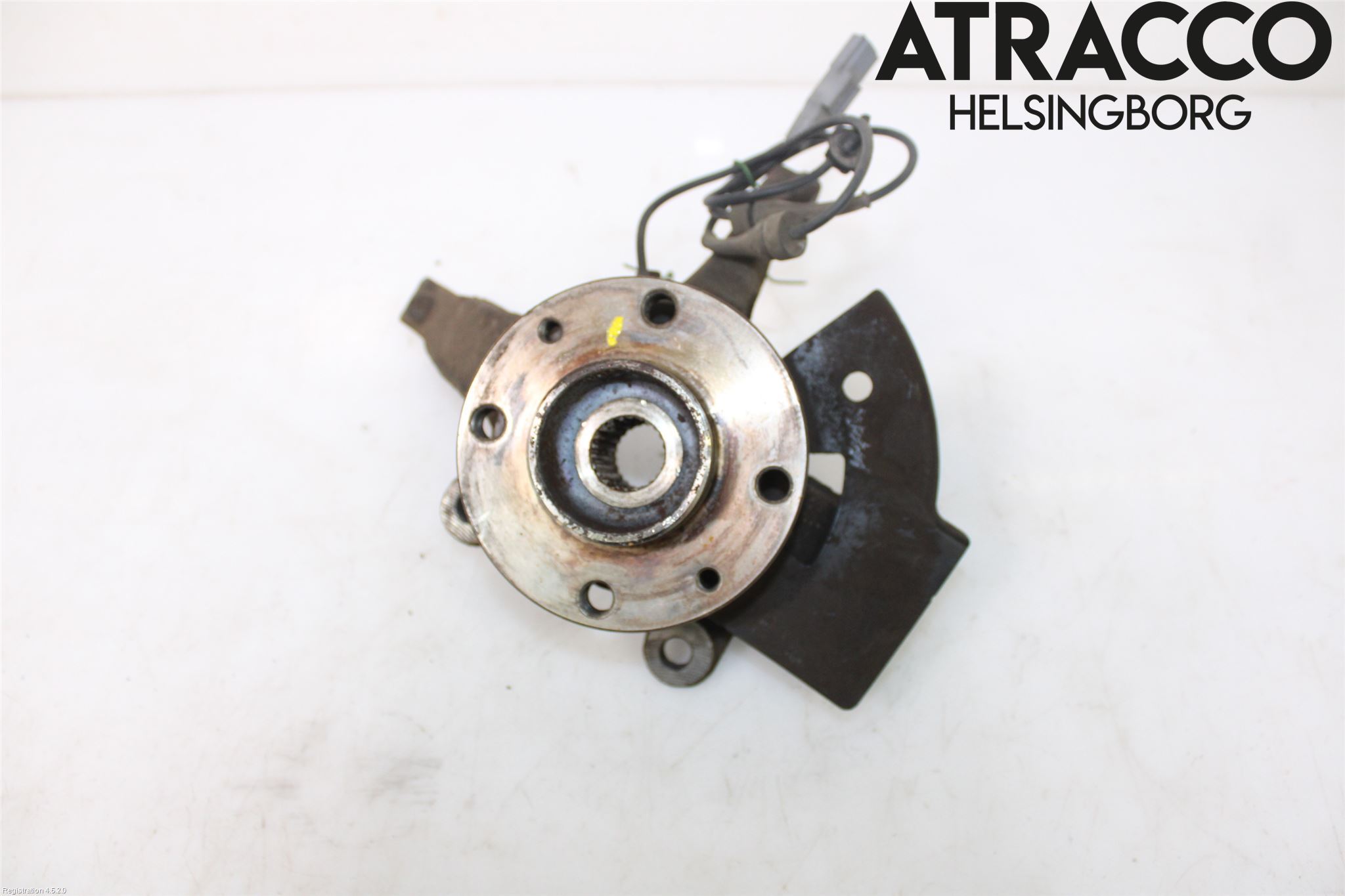 Nissan MICRA 17- Spindel Vf