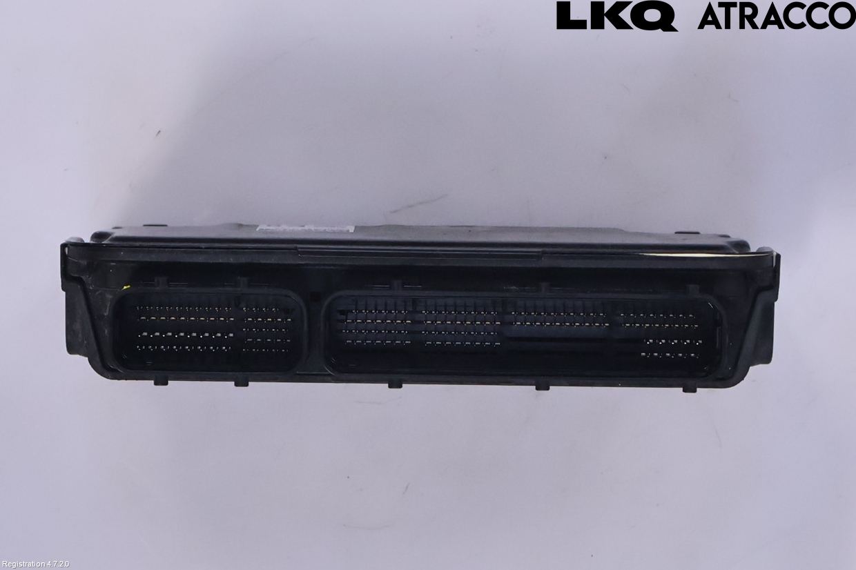 Toyota YARIS XP21 20- Styreenhet Innsprøytning