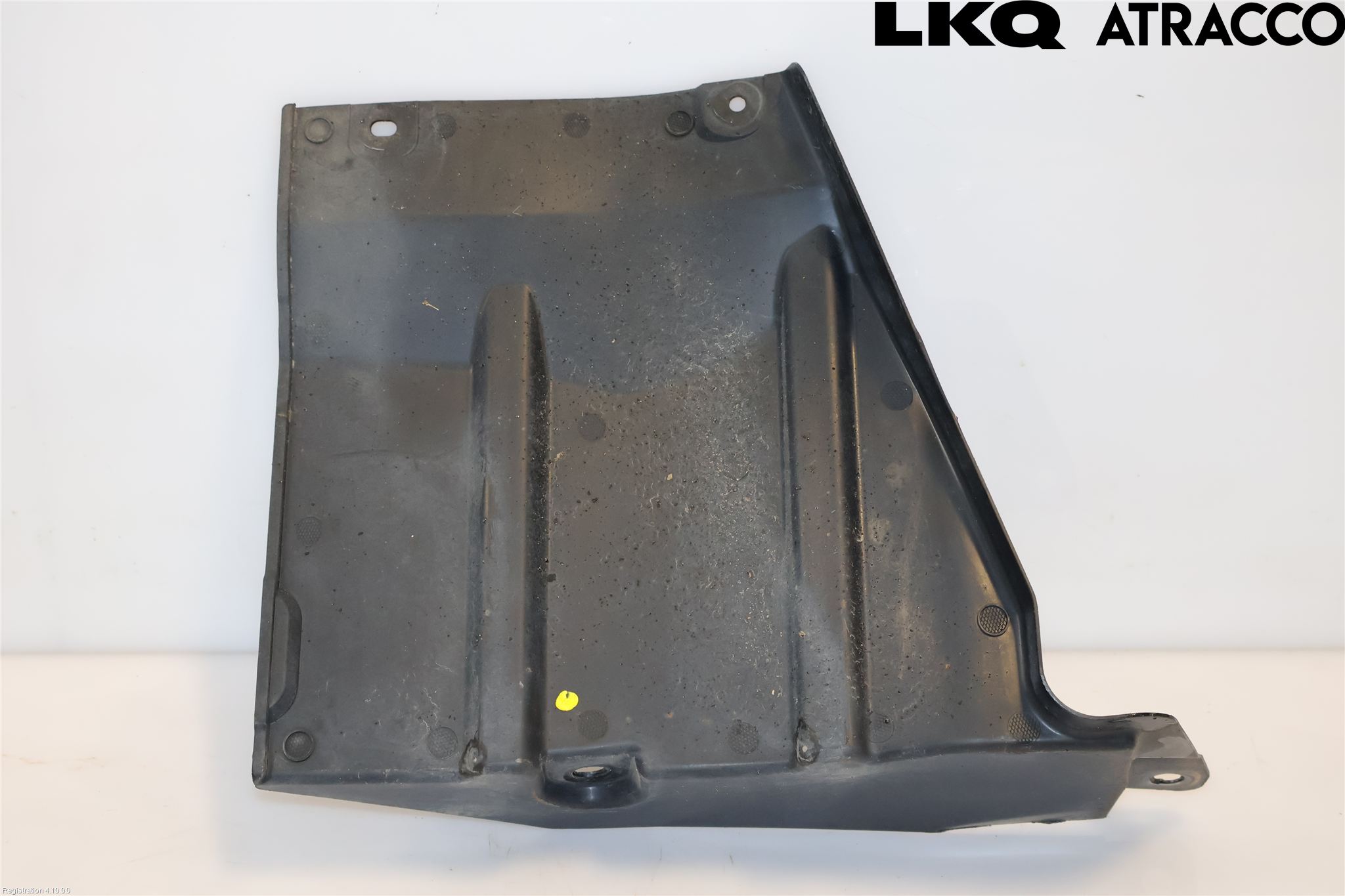Toyota AYGO X AB70 22- Bunnplate U Motor-Gear-Dørk