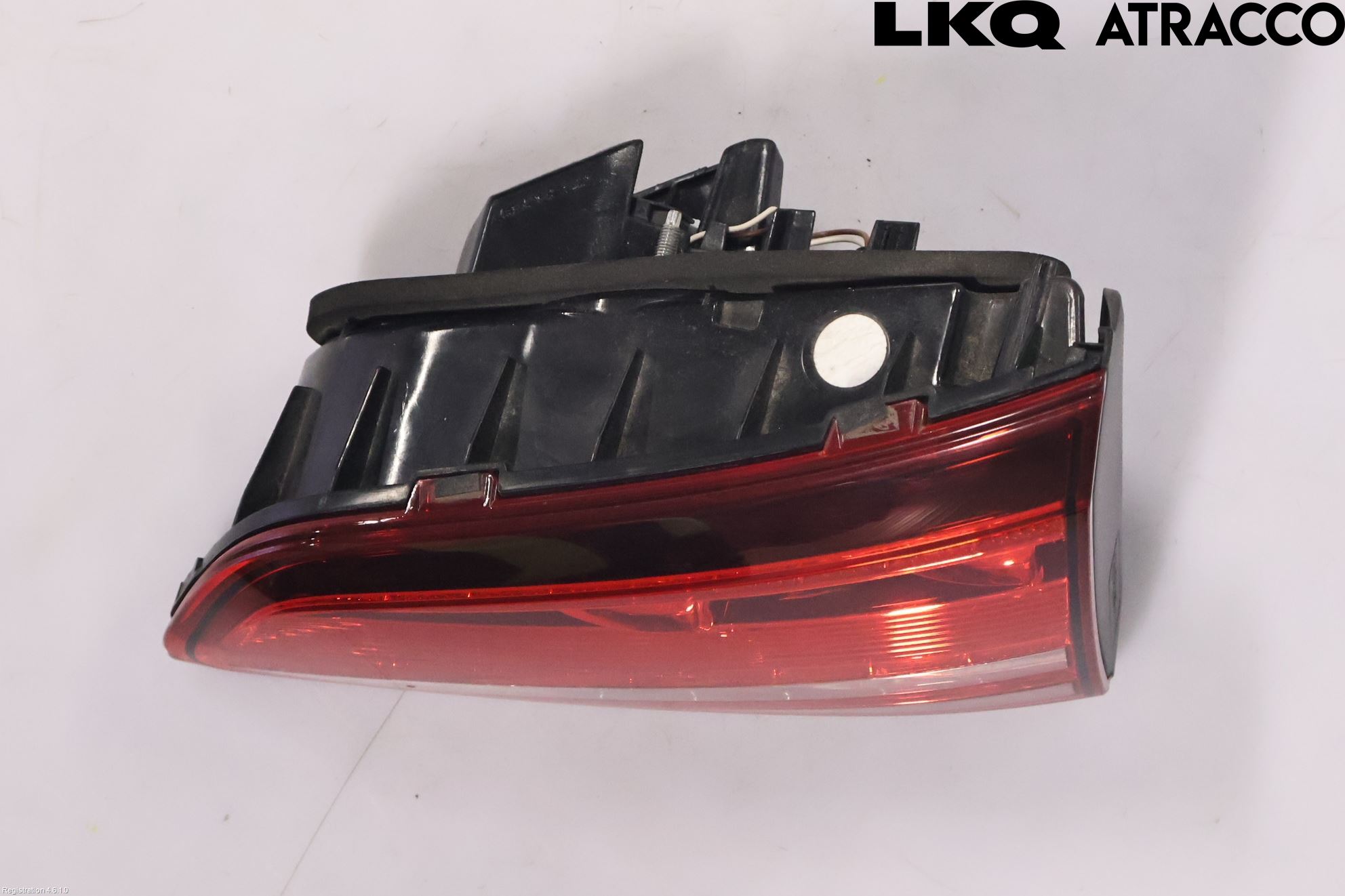 Volkswagen VW GOLF / E-GOLF VII 13-20 Baklykt Høyre  På Luke(Indre)