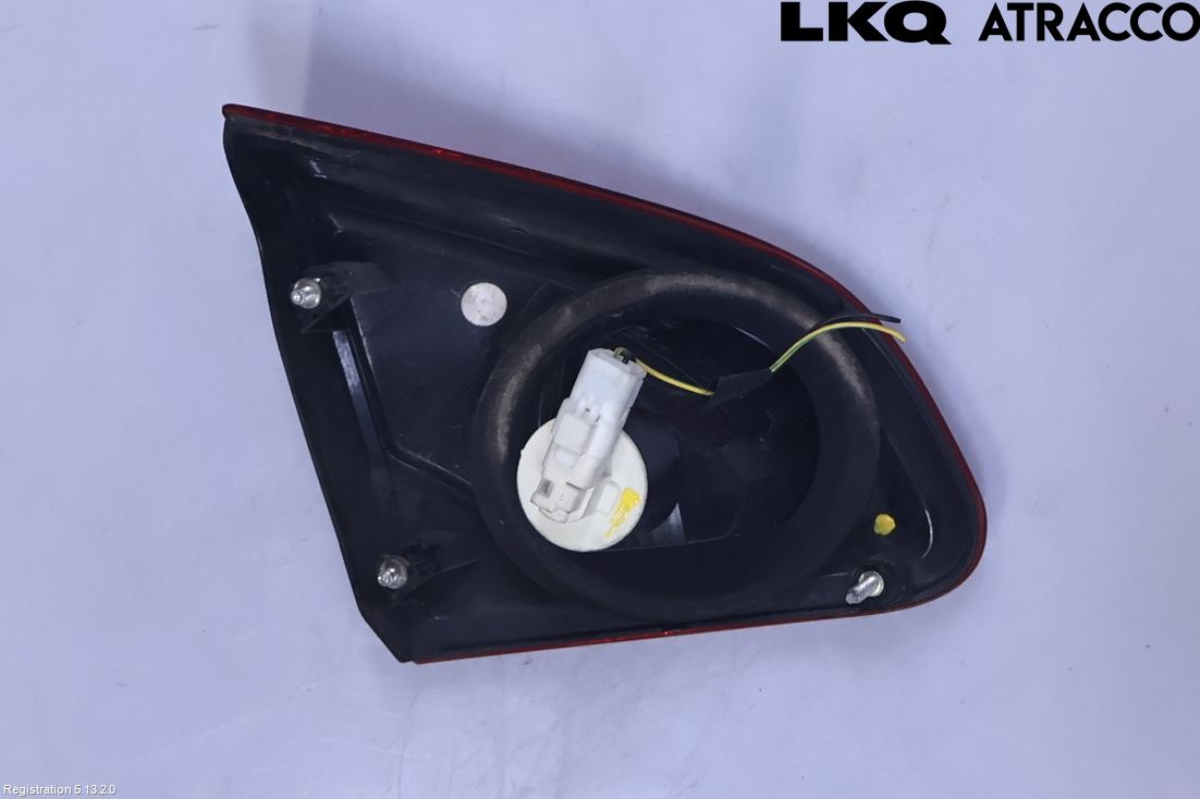 Nissan QASHQAI 10-14 Baklykt Høyre  På Luke(Indre)