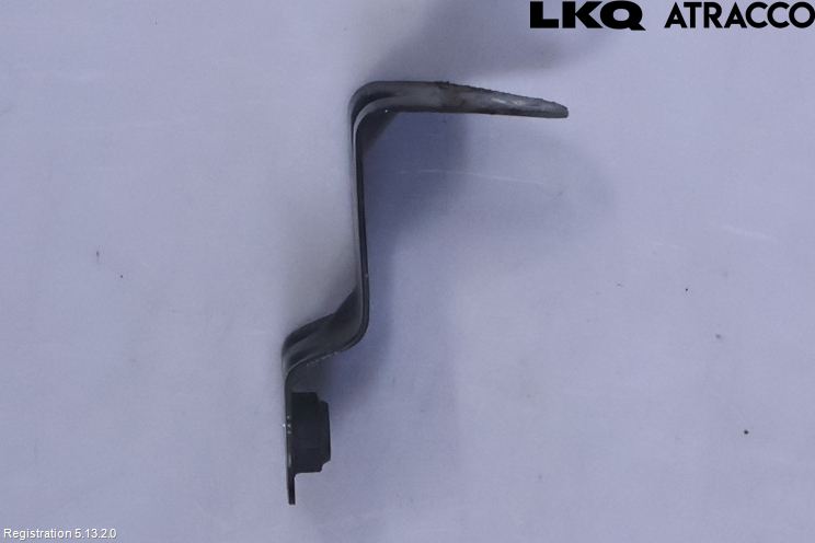 Audi A5 17- Frontskjermfeste Venstre