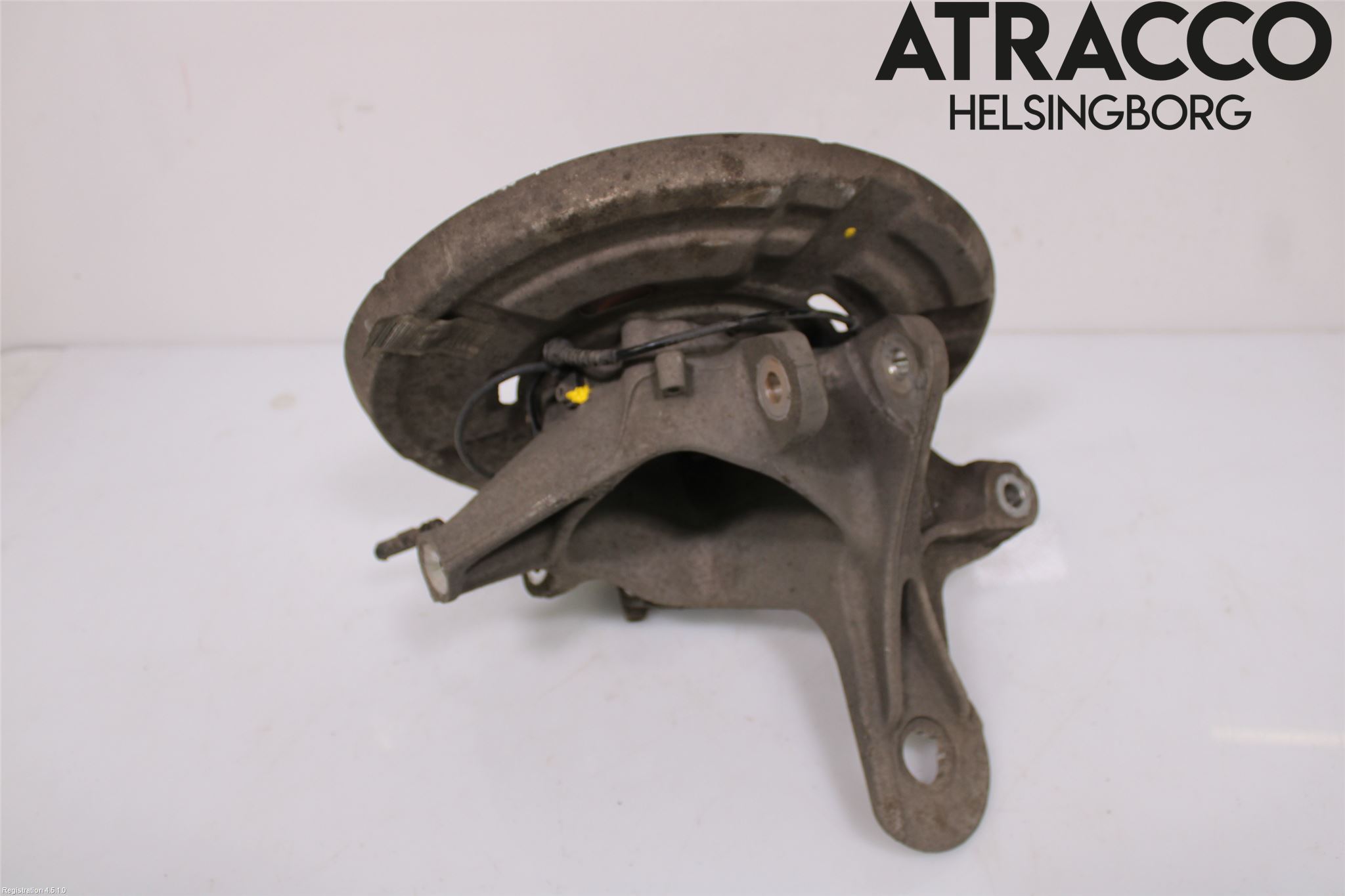 BMW 5 F10/F11/F18 09-17 Spindel Vb