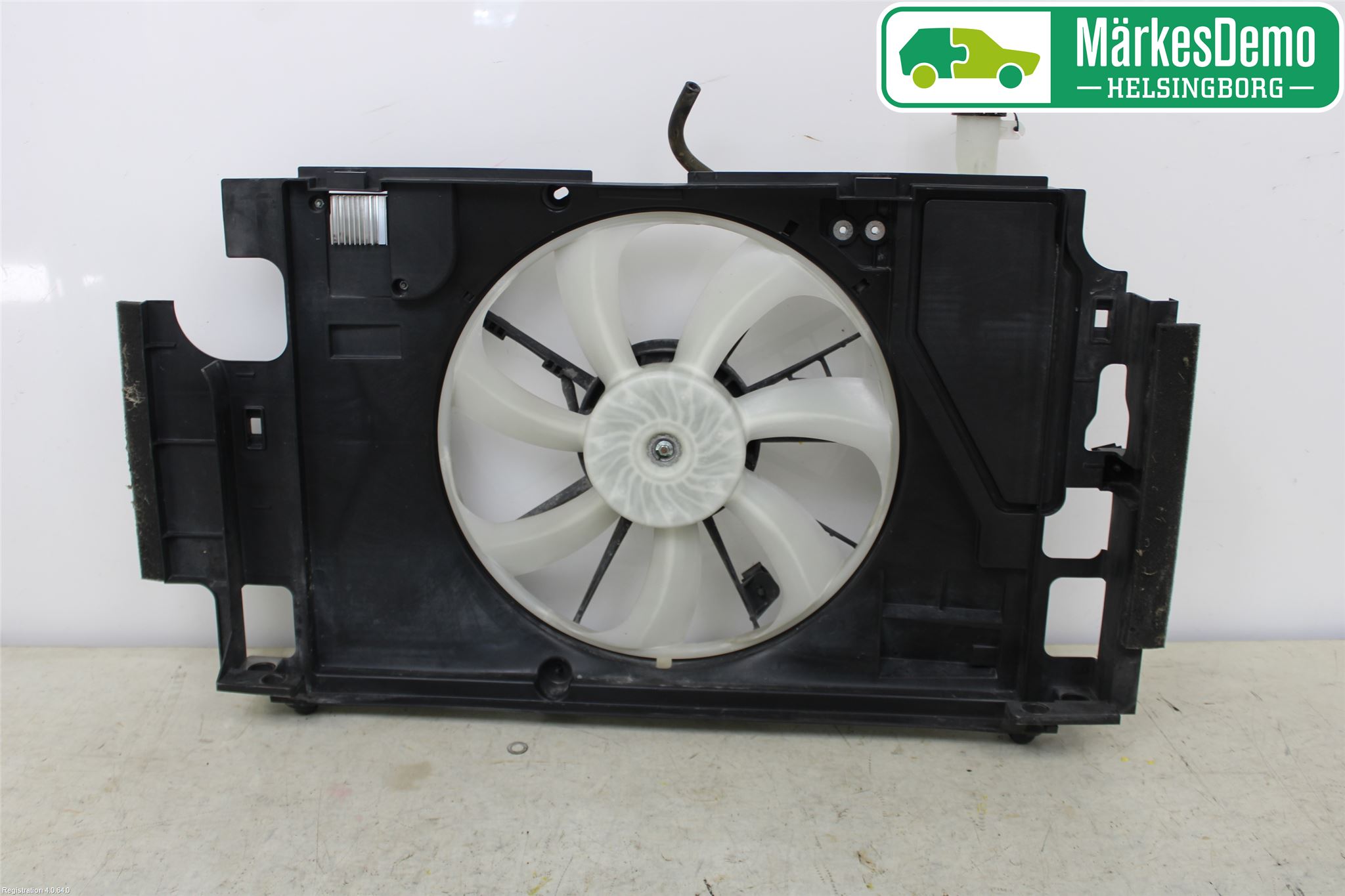 Toyota YARIS XP130 15-20 Kjølevifte Elektrisk