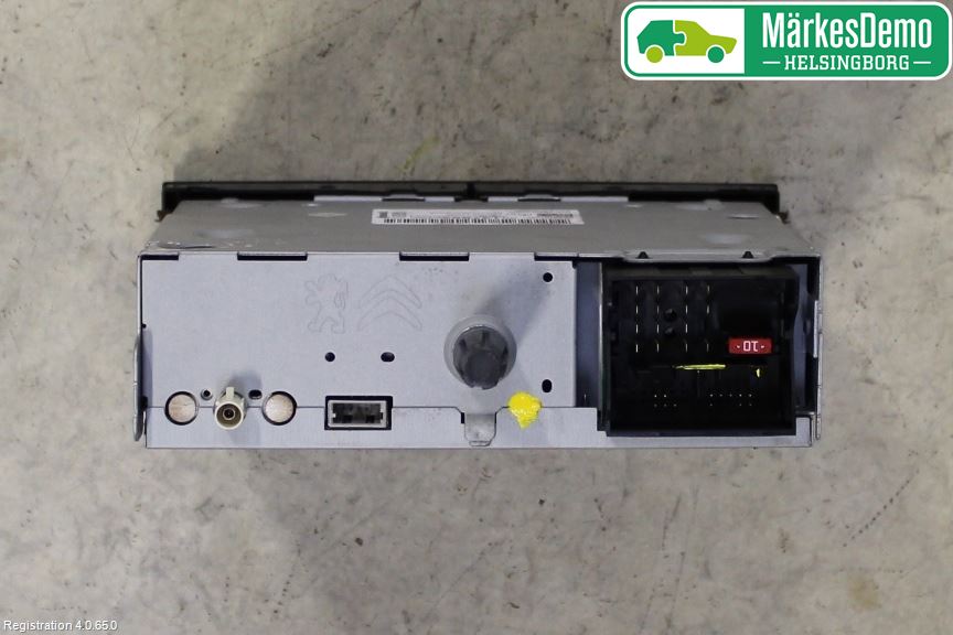 Peugeot PARTNER 16-18 Stereo Radio Med Cd