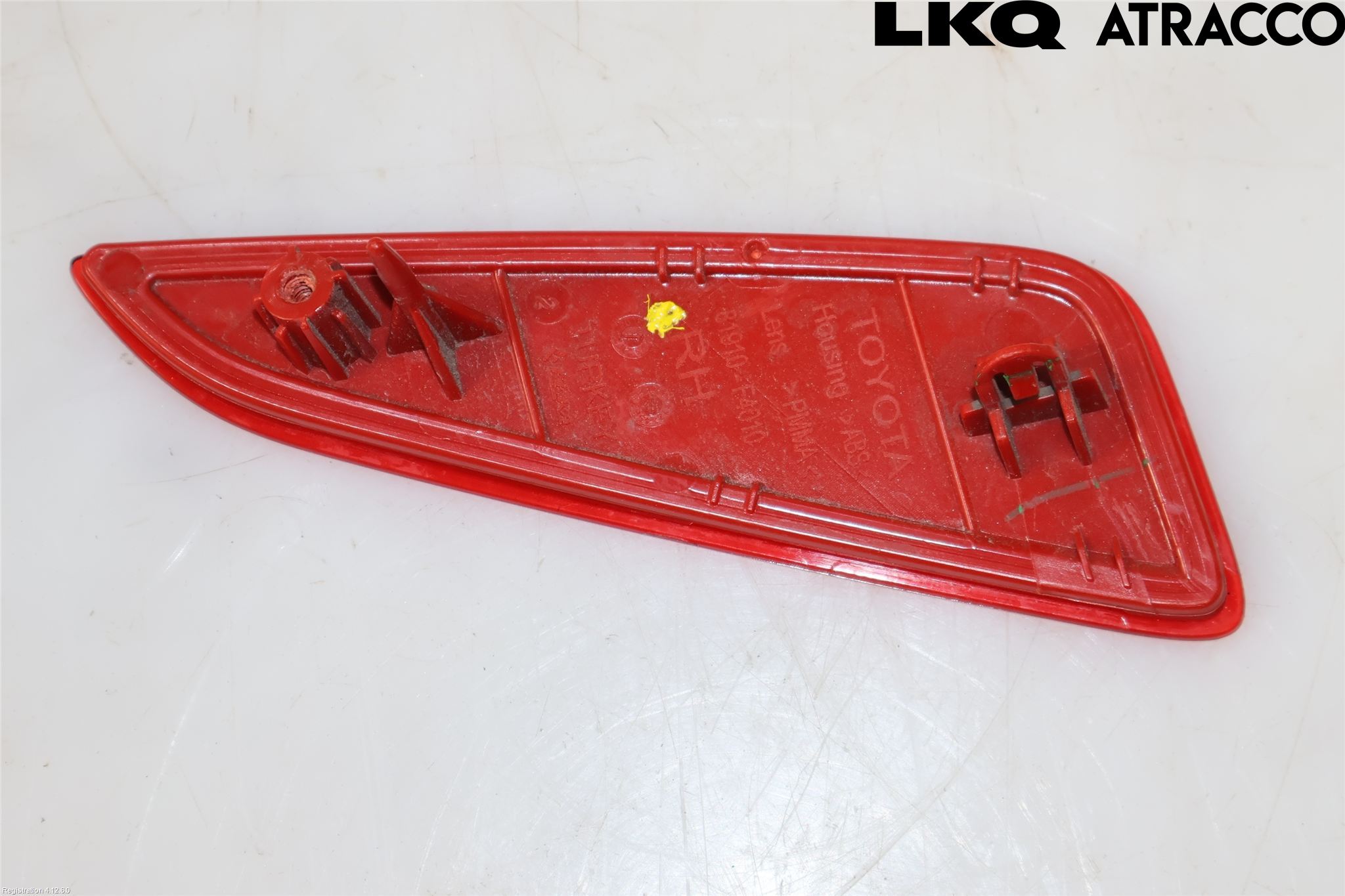 Toyota YARIS XP21 20- Refleks Bak