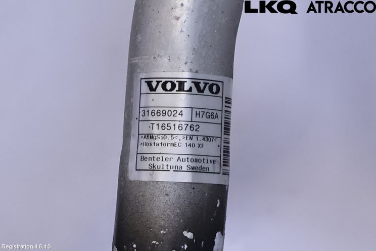 Volvo XC60 14-17 Drivstoff Påfyllingsrør - Slan