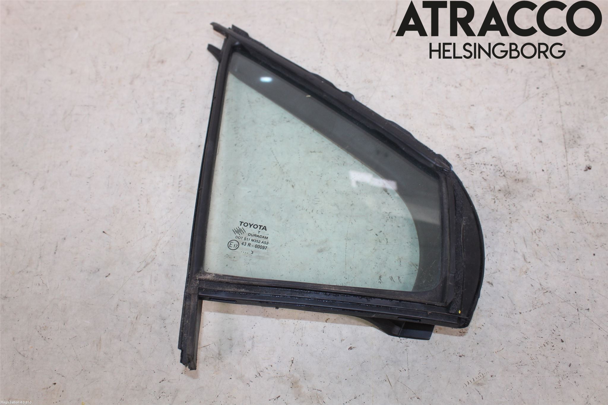 Toyota YARIS XP130 12-14 Dørrute Foran Venstre Trekant