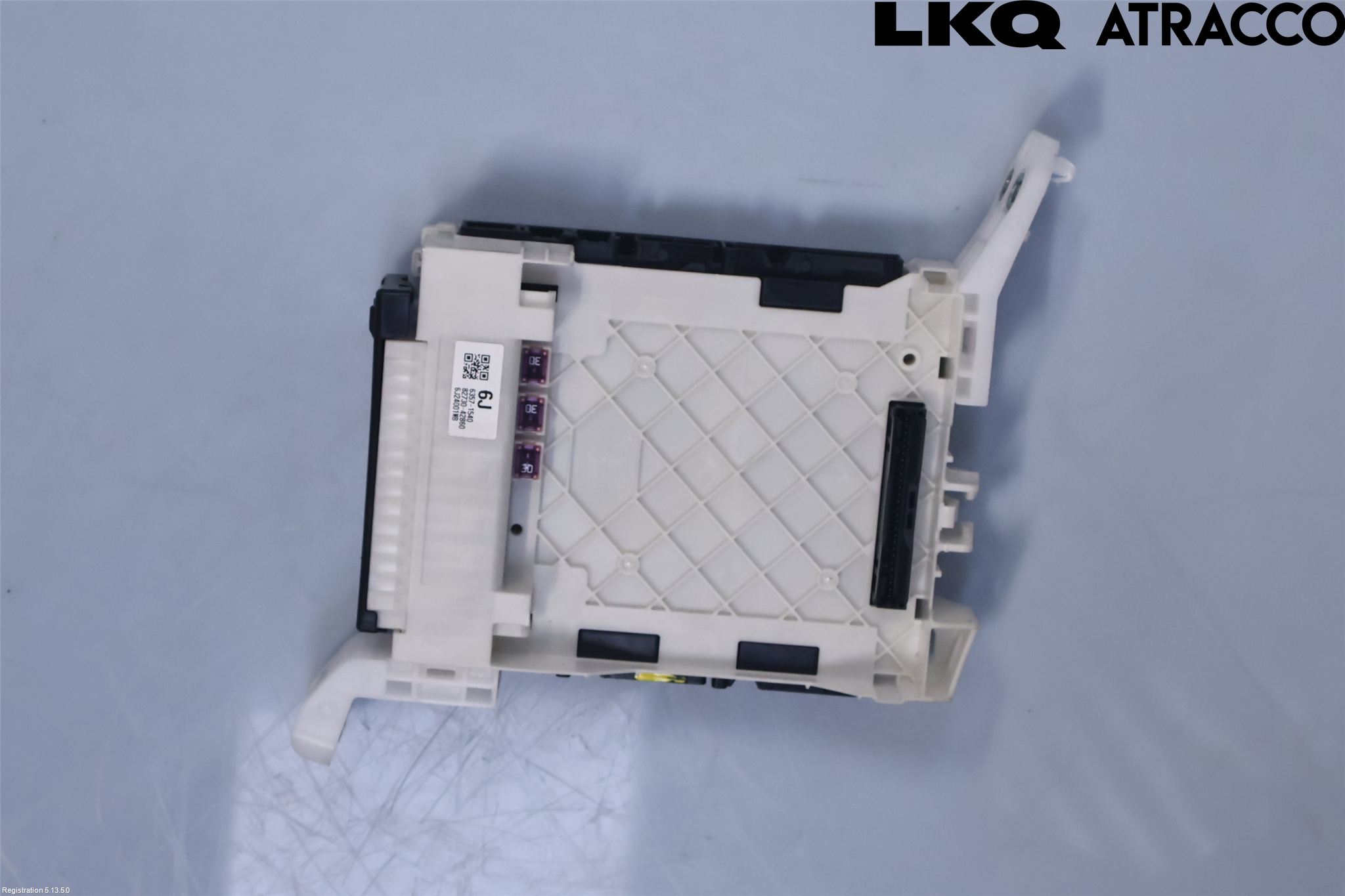 Toyota bZ4X EA10 22- Sikringsboks - Elsentral