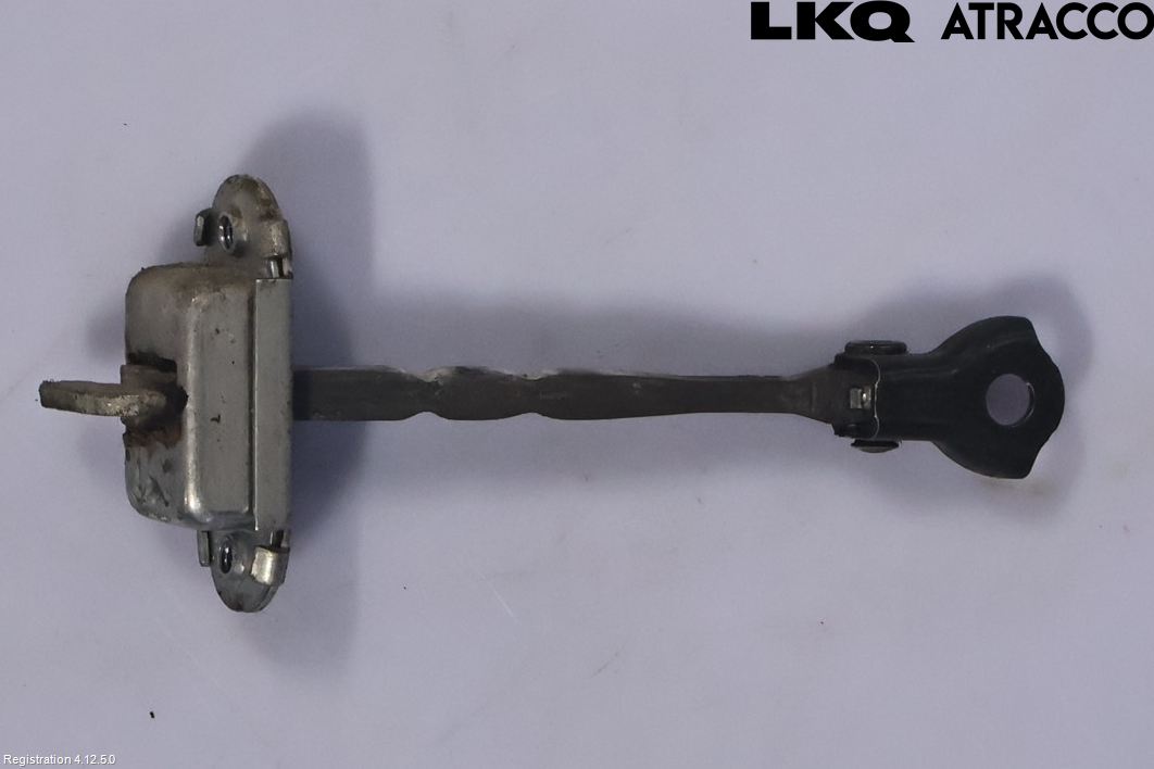 Toyota YARIS XP130 15-20 Dørstopper