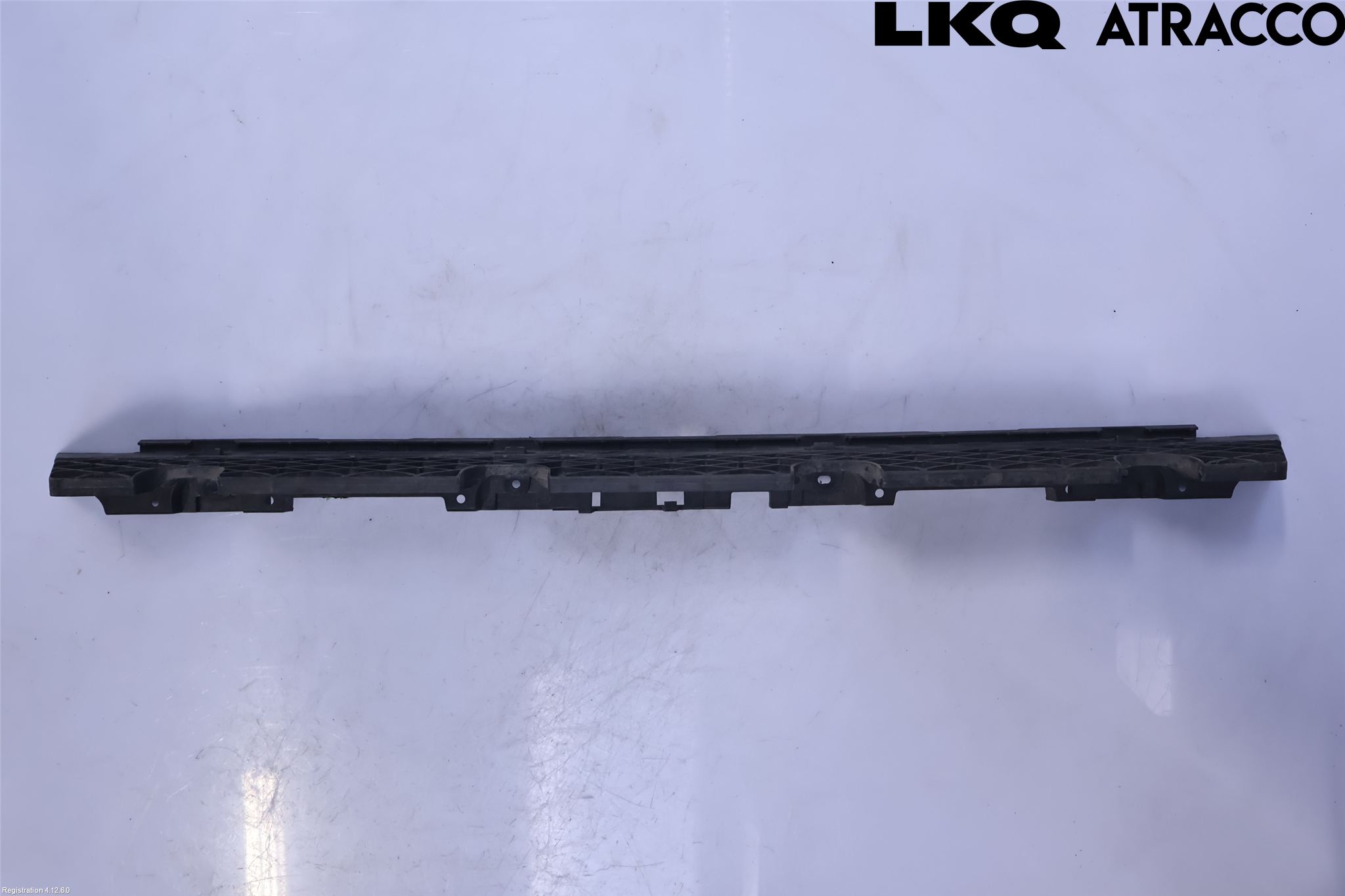 Volkswagen VW PASSAT 11-14 Støtfanger Bak Midt Del