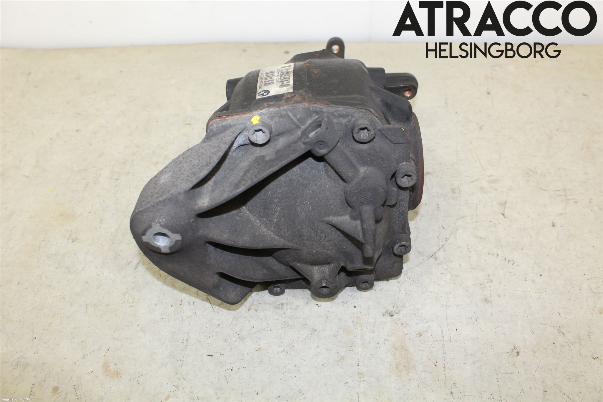BMW 3 F30/F31/F80 12-19 Bakaksel Kardang Bak -Diff