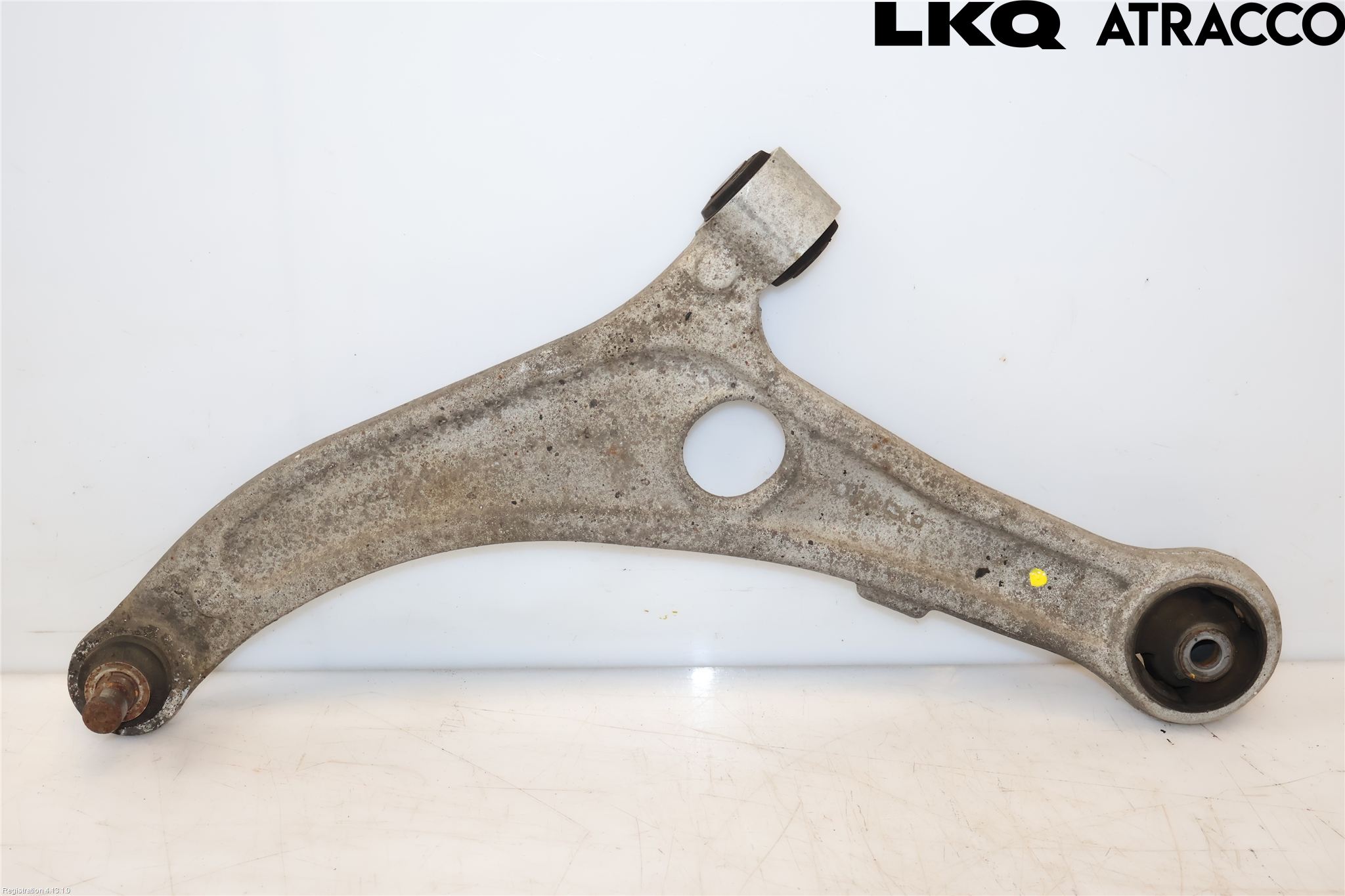 Hyundai i40 16-18 Bærearm Foran Venstre Nedre