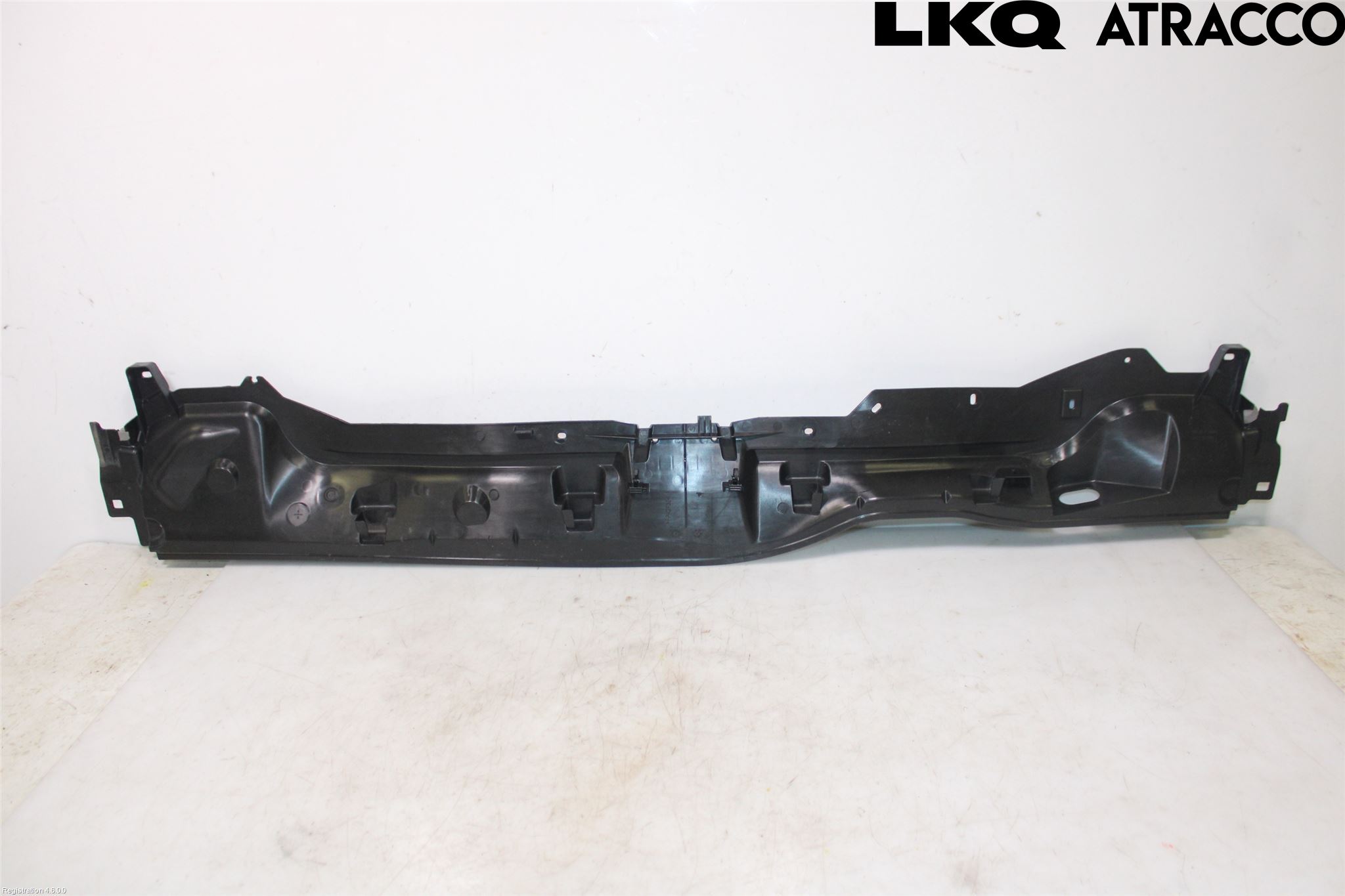 Citroen C4/E-C4 C4X/E-C4X III 21- Visker Deksel-Grill-Under Frr