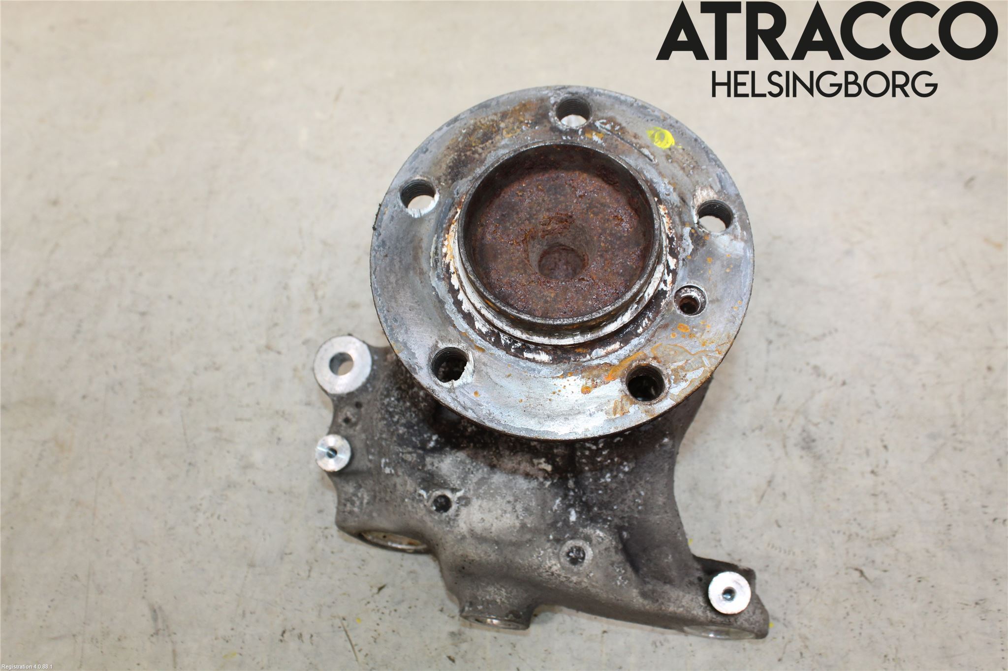 BMW 7 E65/66    00-08 Spindel Hf