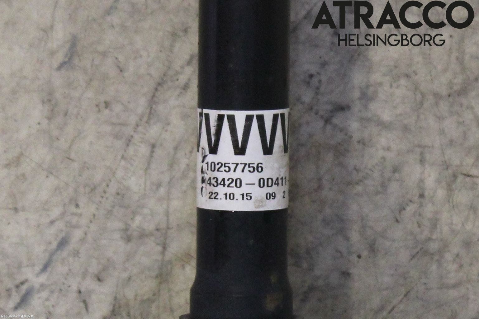 Toyota YARIS XP130 15-20 Drivaksel Foran Kompl Venstre
