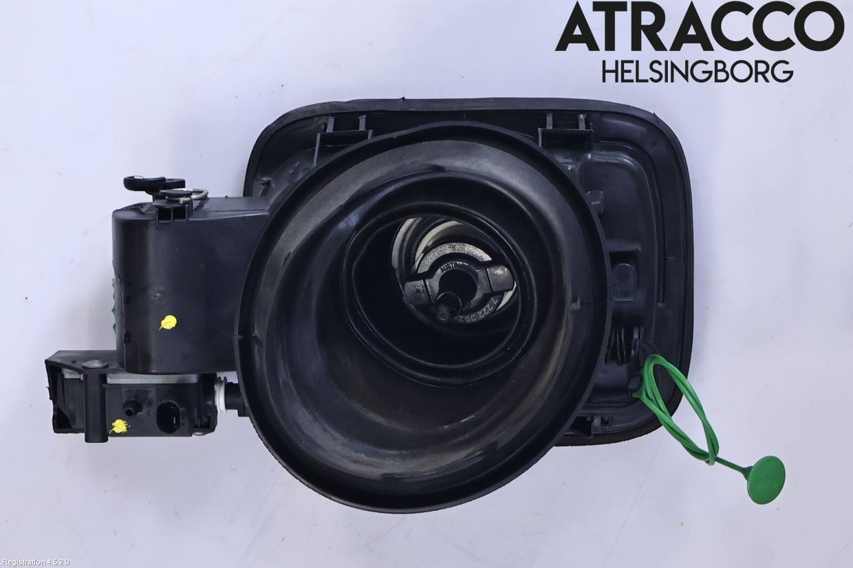 BMW X1 E84 10-15 Drivstoff Tankluke