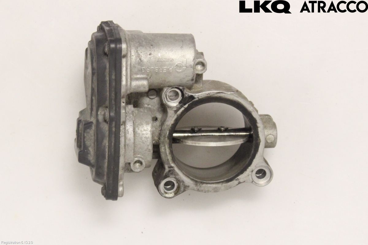 Toyota VERSO 09-18 Inns Spjeldhus