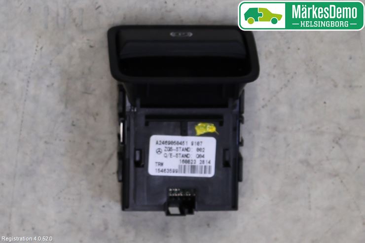Mercedes-Benz MB CLA-KLASS (C117/X117) 13-19 Bryter Parkeringsbrems