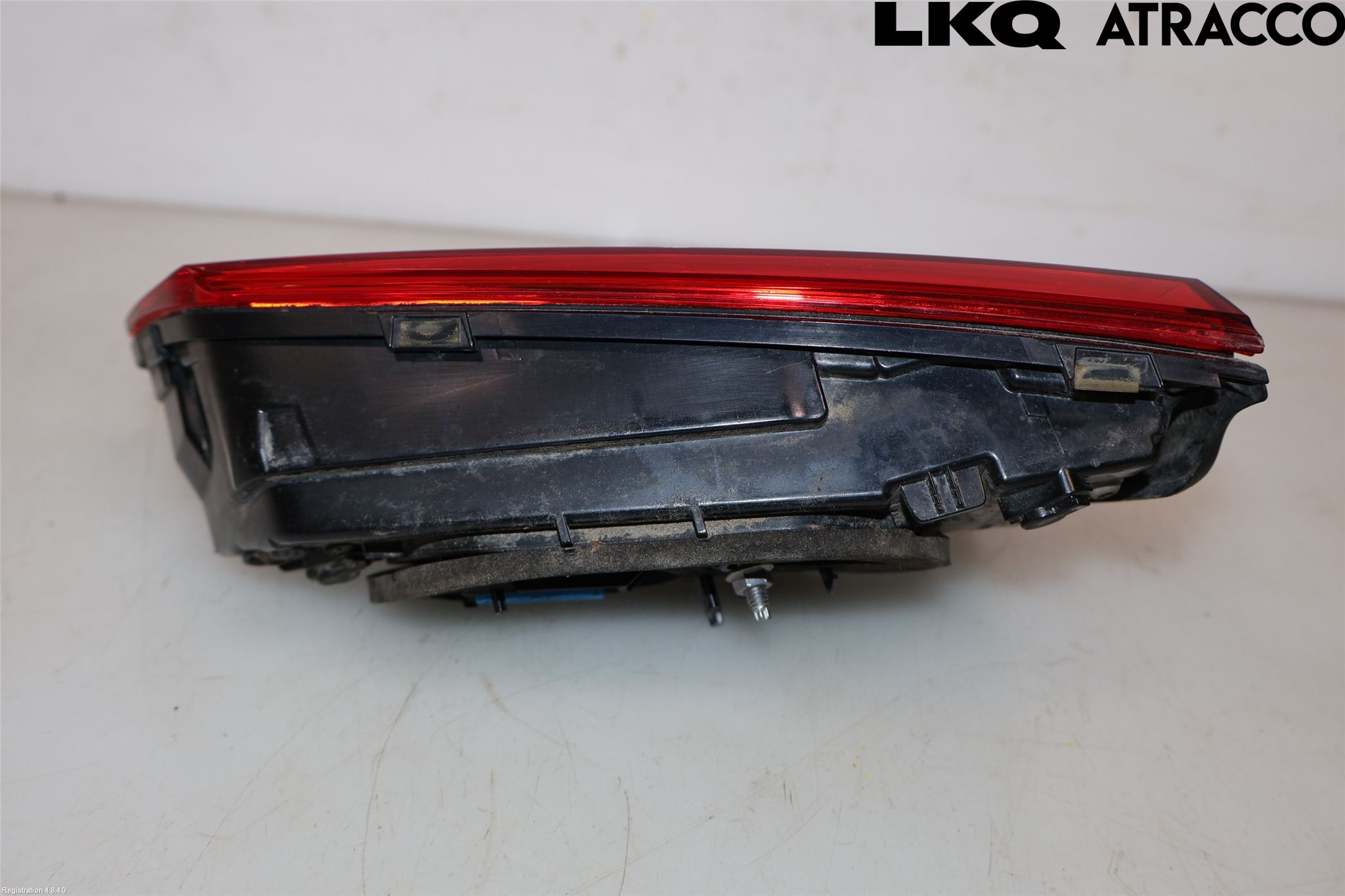 Volkswagen VW PASSAT 15-19 Baklykt Venstre  På Luke(Indre