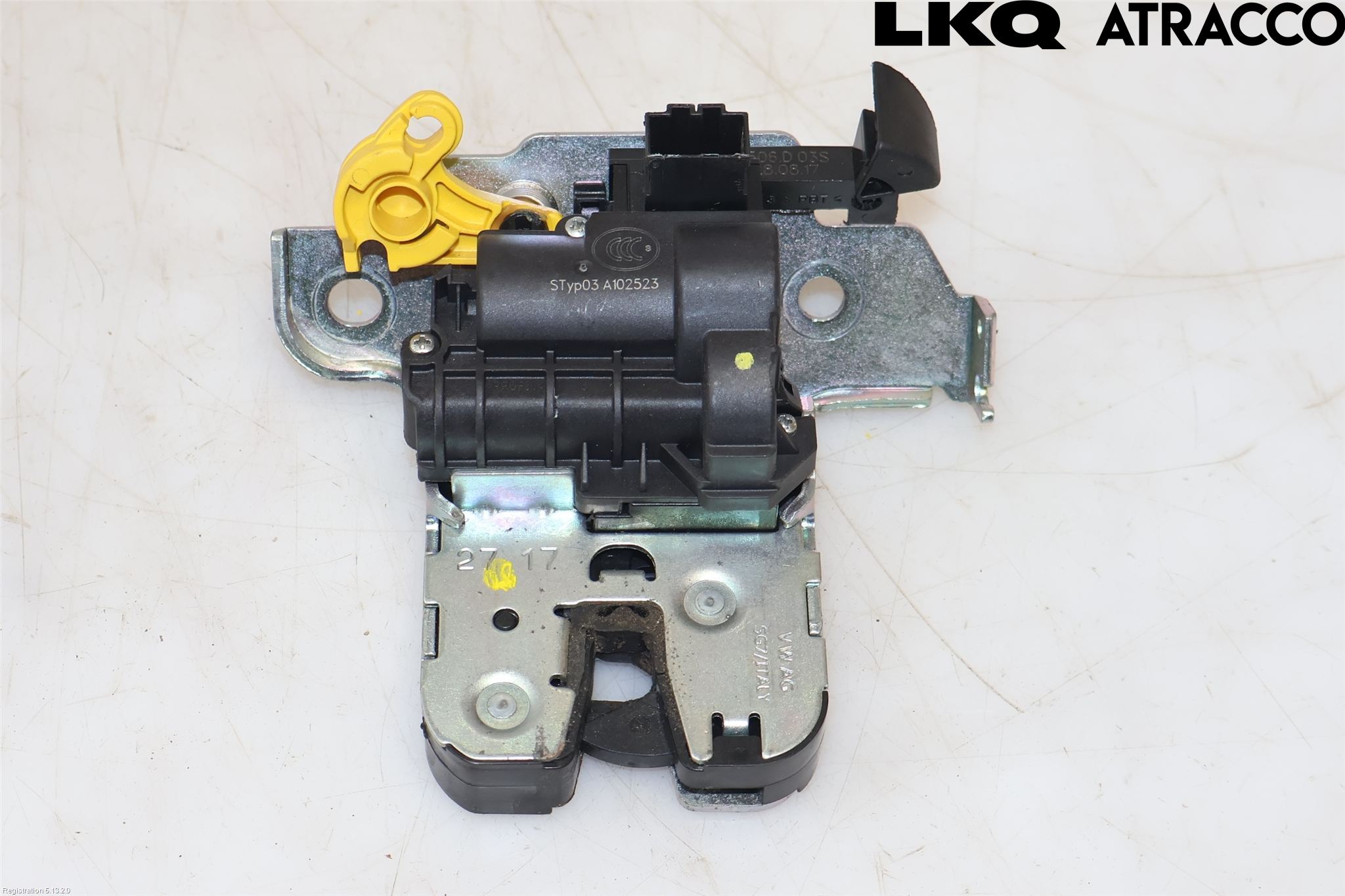 Volkswagen VW PASSAT 15-19 Bakluke-Lokk Låsekasse