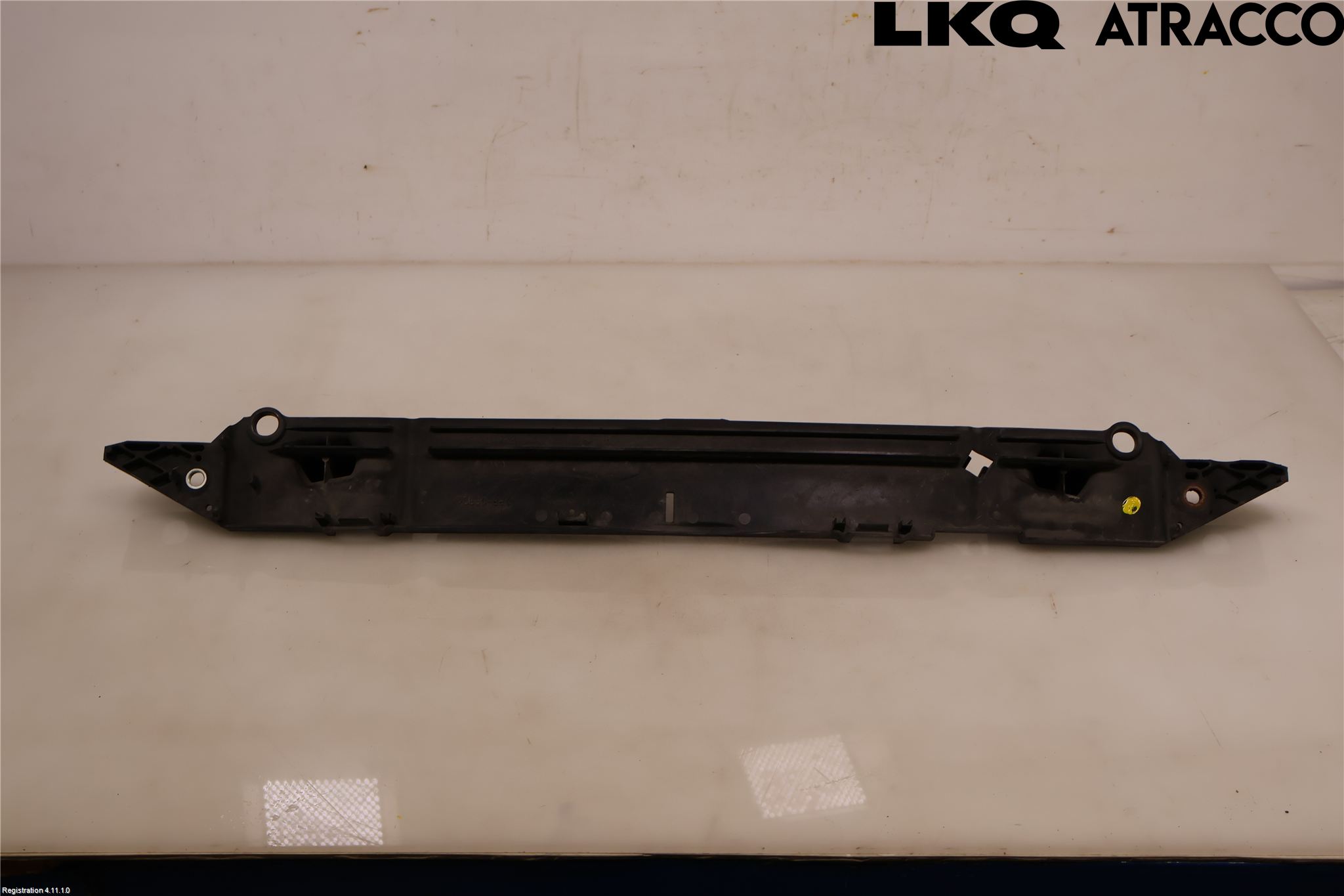 Toyota AVENSIS 09-15 Radiator Feste - Ramme - Bjelk