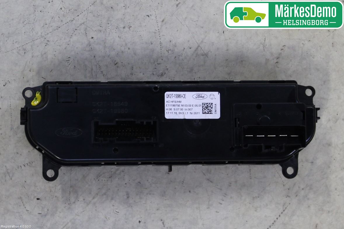 Ford TRANSIT SKÅP/BUSS 14-22 Varme Ac Betjening-Display