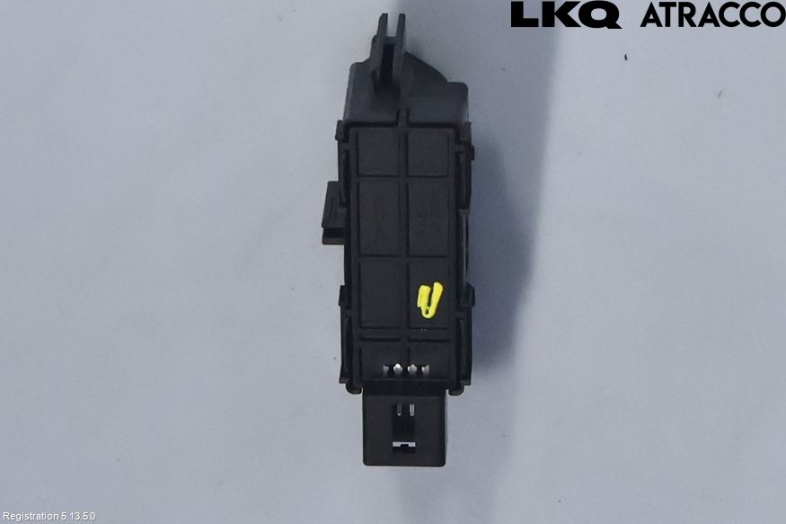 Toyota bZ4X EA10 22- Bryter Seteminne