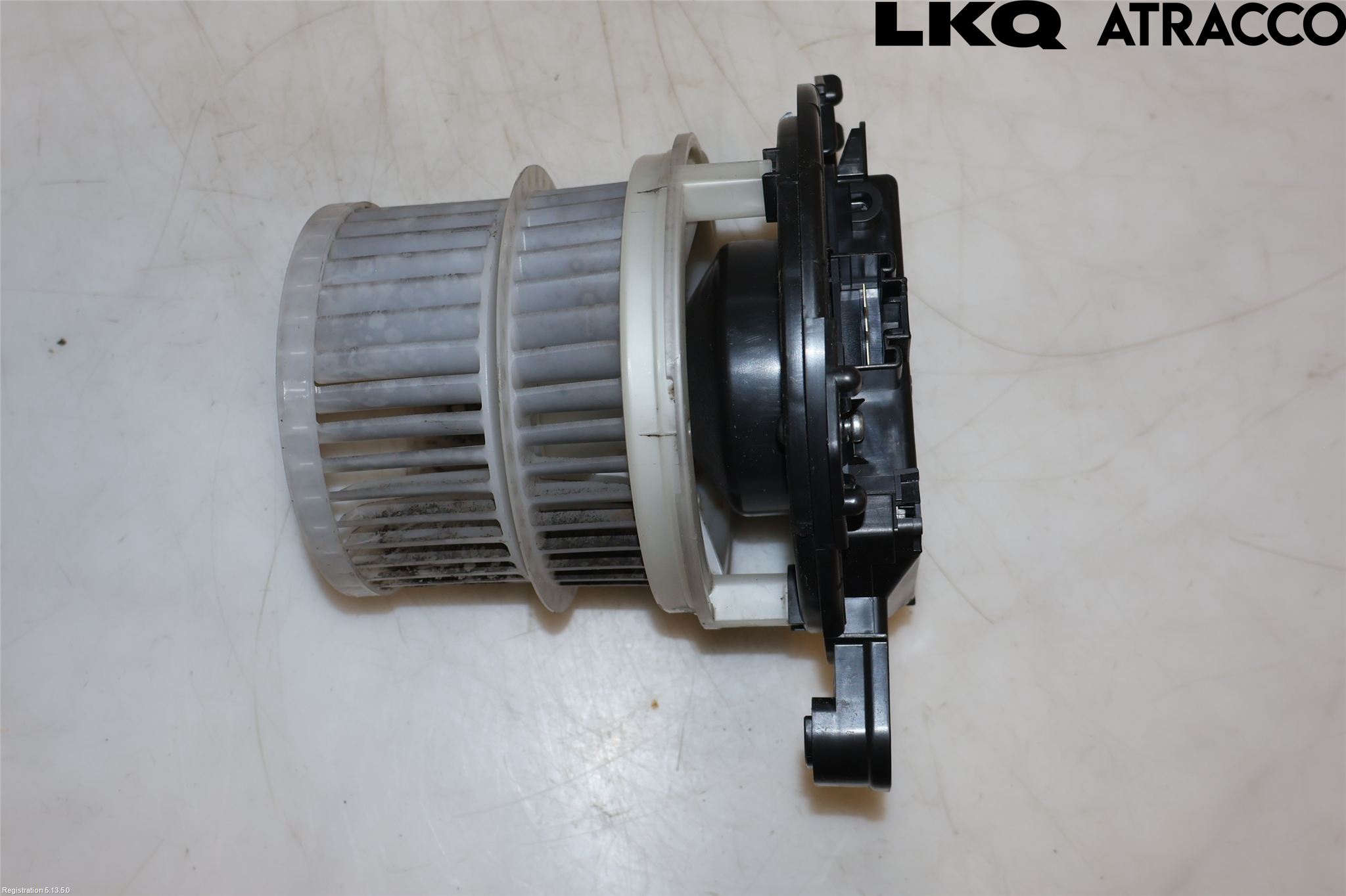 Toyota PRIUS (ZVW50) 16-21 Varmeapparat Viftemotor