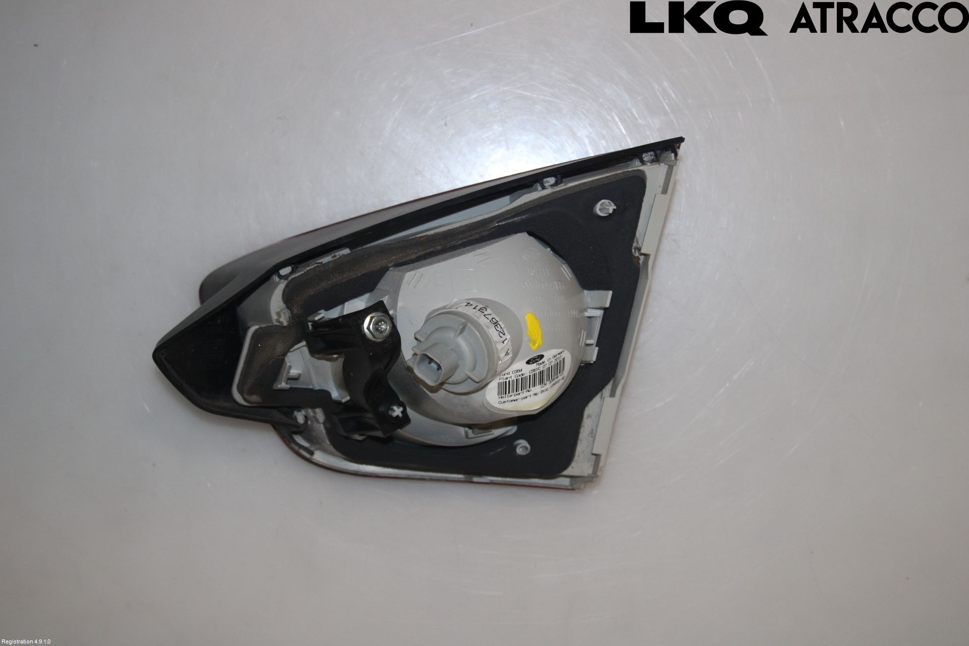 Ford KUGA 08-12 Baklykt Venstre  På Luke(Indre