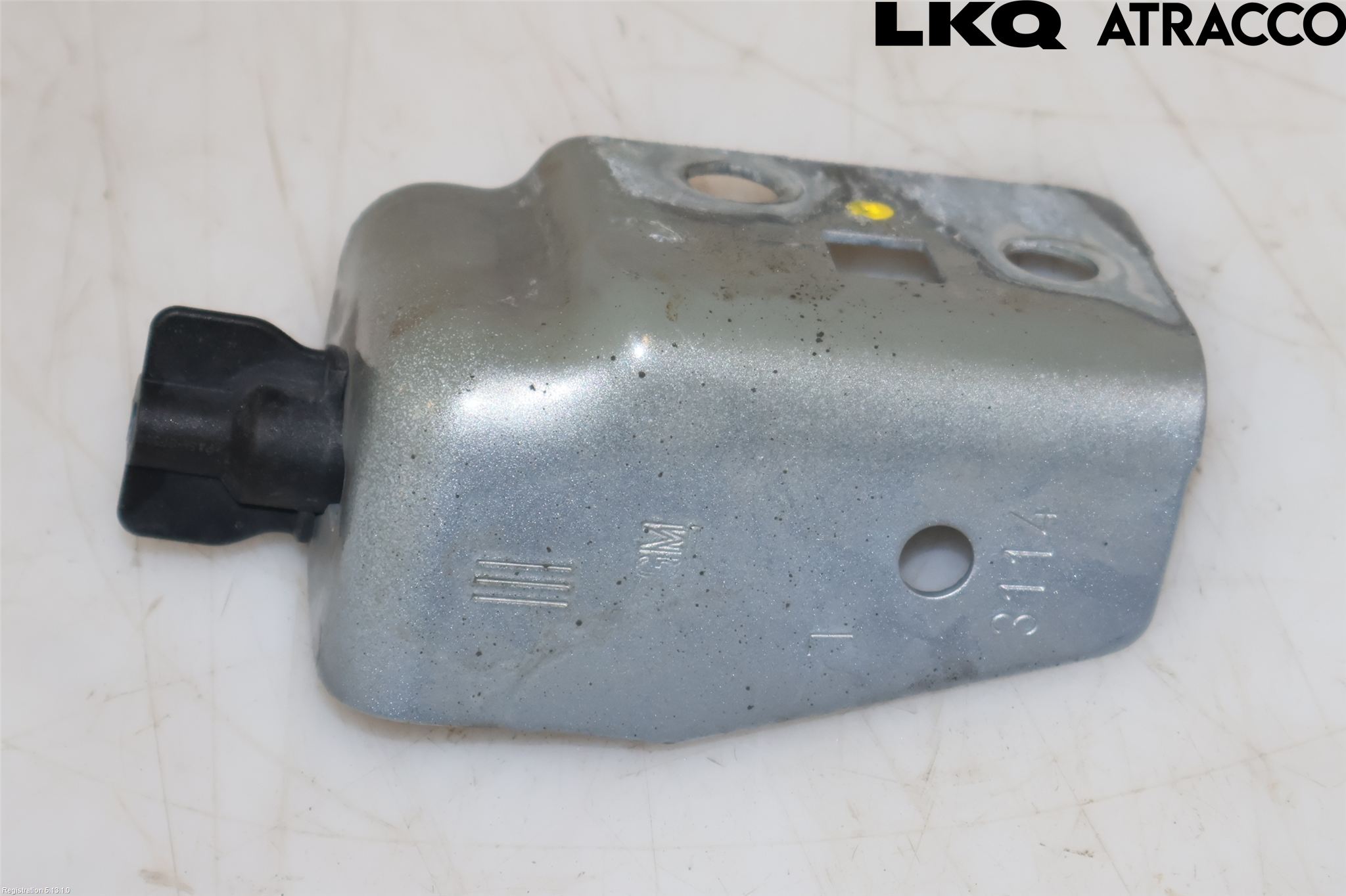Opel INSIGNIA 09-16 Frontlykt Holder-Feste