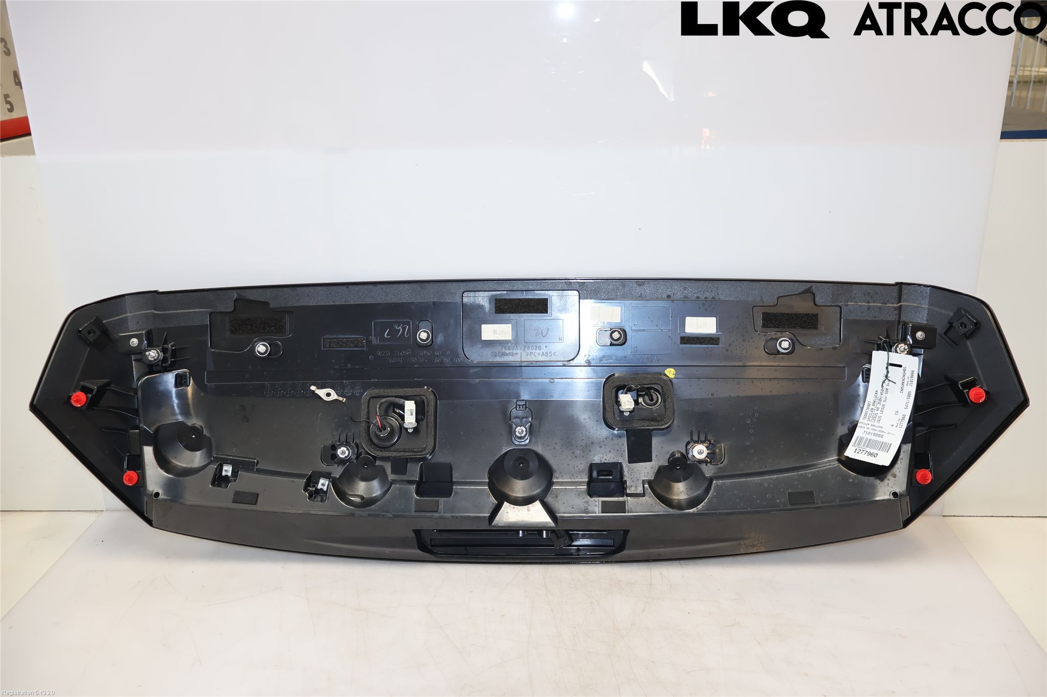 Lexus NX 340h/450h+ 21- Spoiler Bakluke