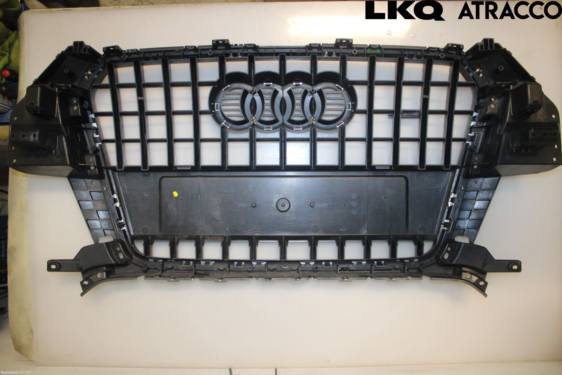 Audi Q3 8U 12-18 Grill Komplett