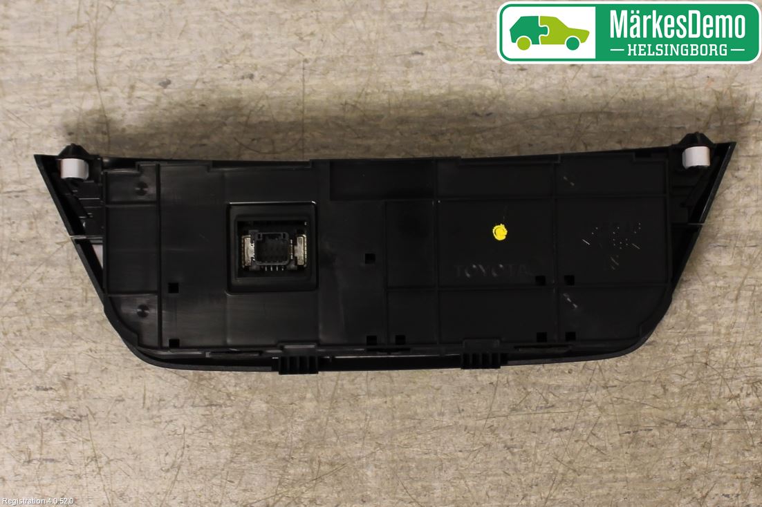 Toyota RAV4 13-18 Varme Ac Betjening-Display