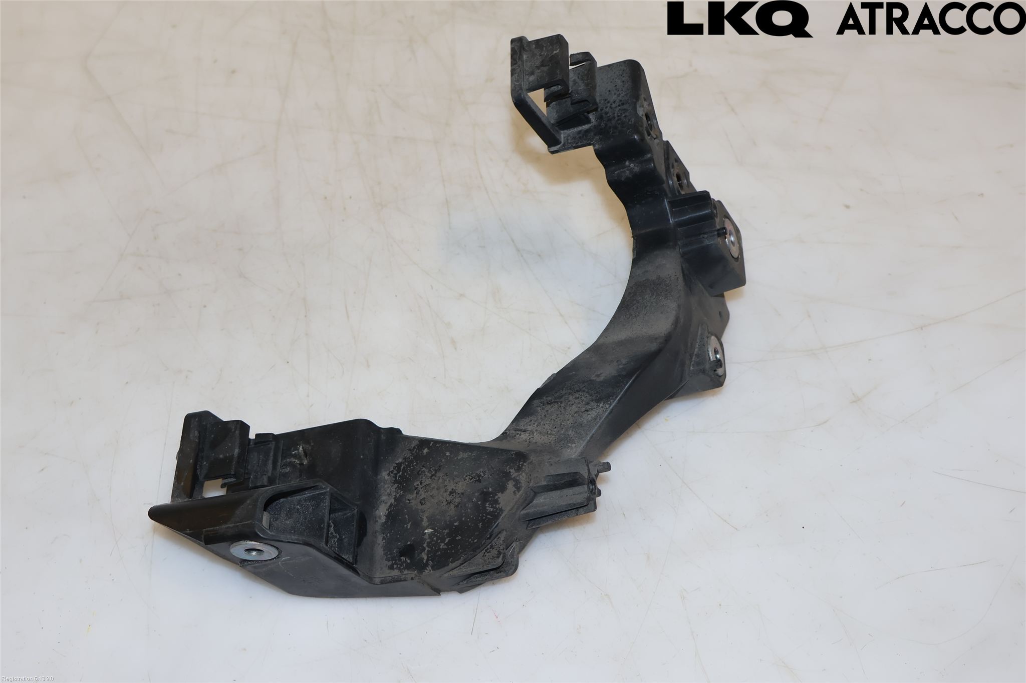 Kia CEED 12-18 Frontlykt Holder-Feste