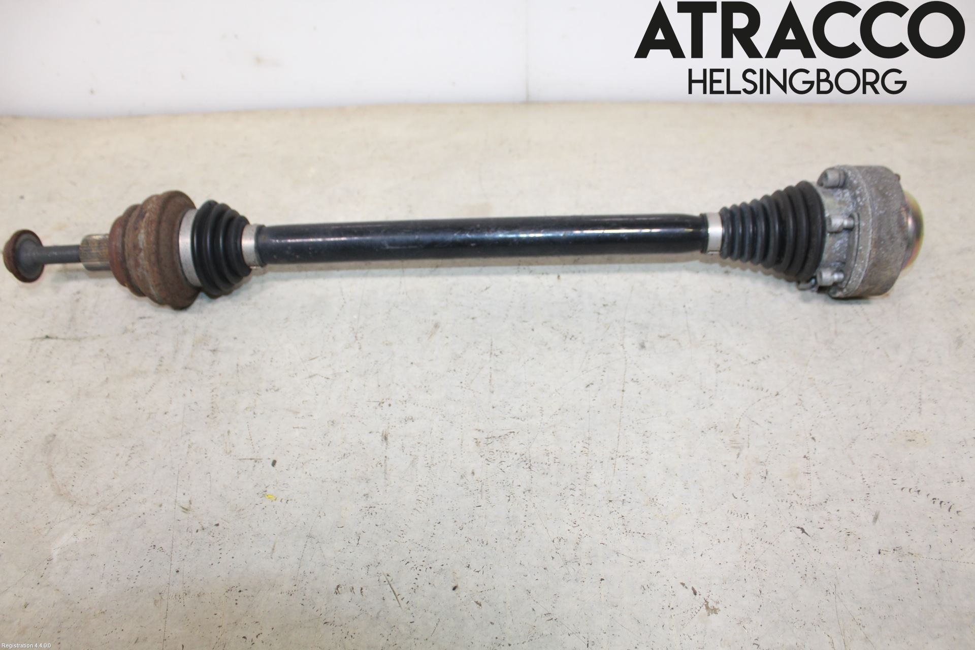 Audi A4/S4 B9 16-19 Drivaksel Bak Kompl Høyre