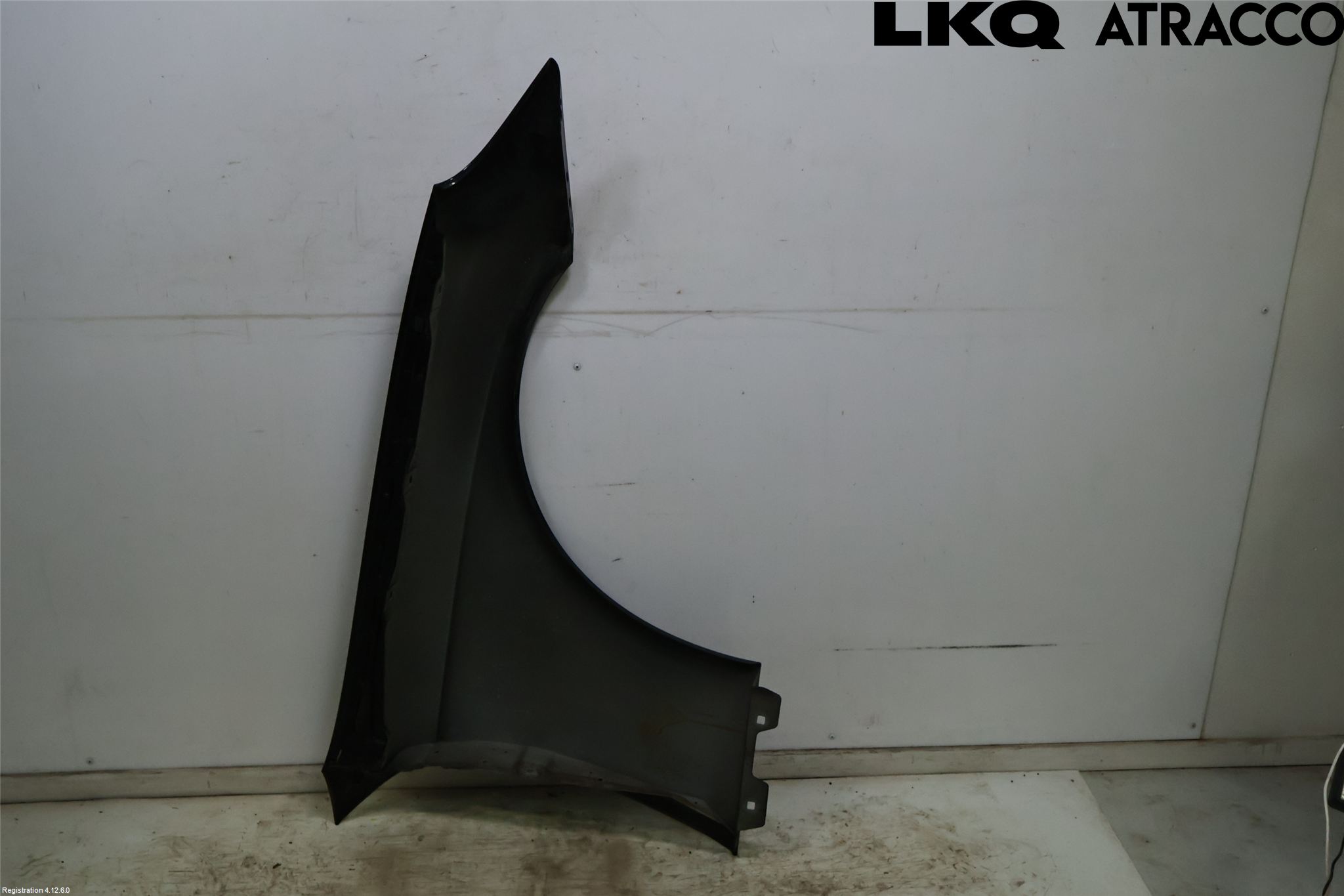 Mercedes-Benz MB CLS (C219) 03-11 Skjerm Foran Venstre
