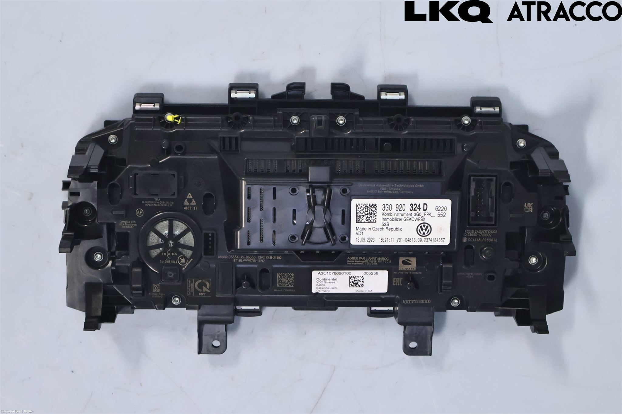Volkswagen VW TIGUAN 16-24 Instr Kombinert
