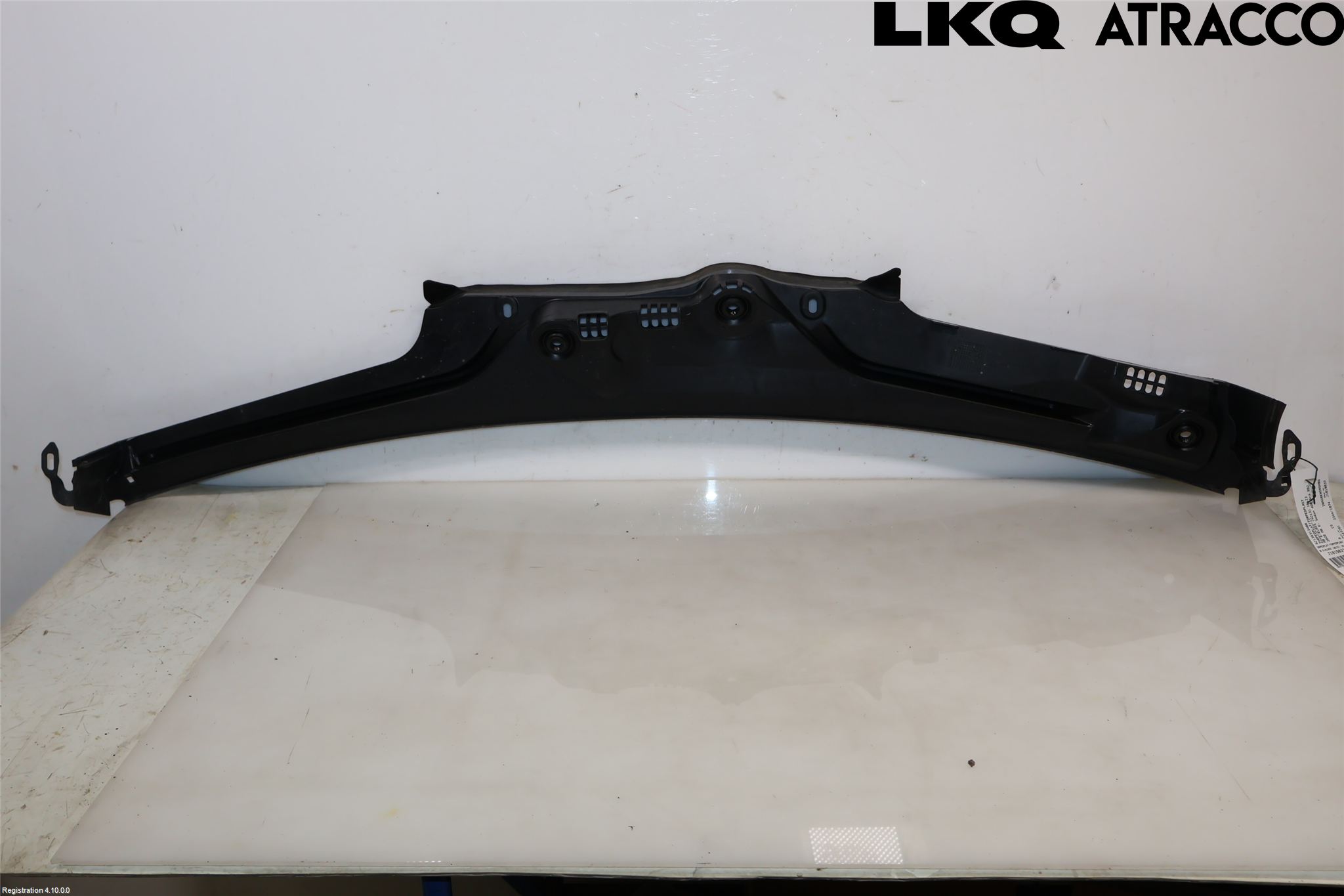 Mercedes-Benz MB E-KLASS (W213) 16-23 Visker Deksel-Grill-Under Frr