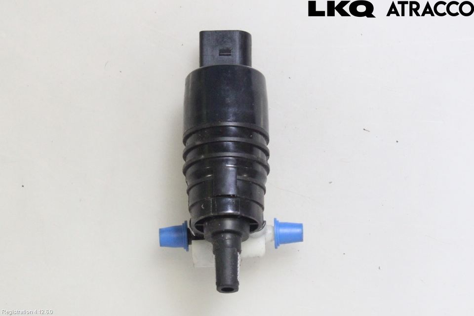 BMW 5 G30/G31/F90 17-23 Spylerpumpe Frontrute