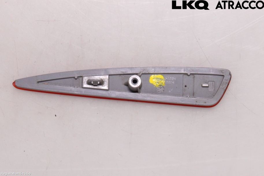 Toyota AURIS 13-19 Refleks Bak