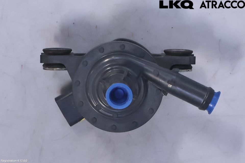 Toyota COROLLA CROSS XG10 22- Varme Sirkulasjonspumpe
