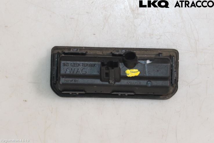 Skoda FABIA 15-21 Bakluke Handtak Ytre