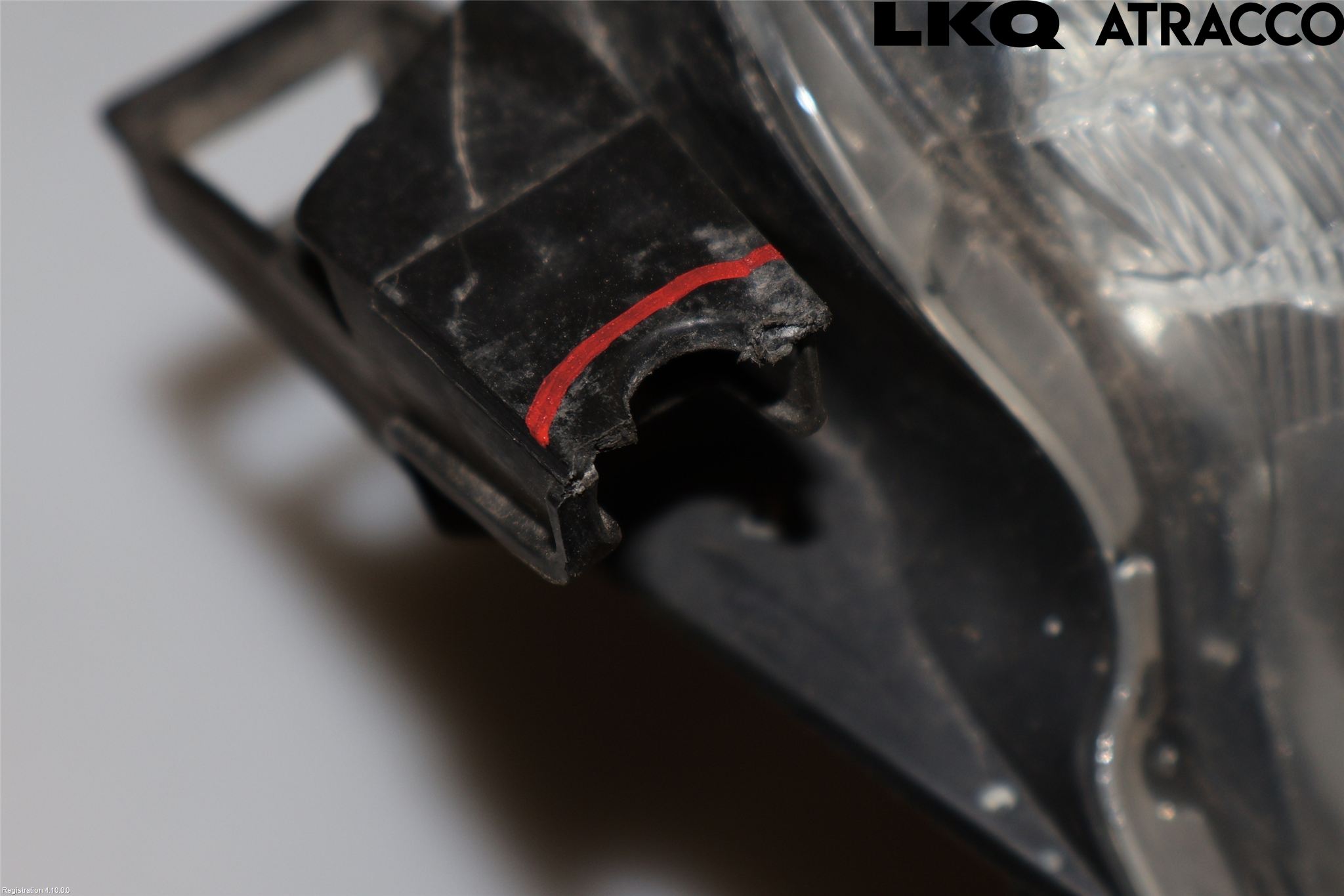 Toyota YARIS XP130 12-14 Frontlykt Venstre